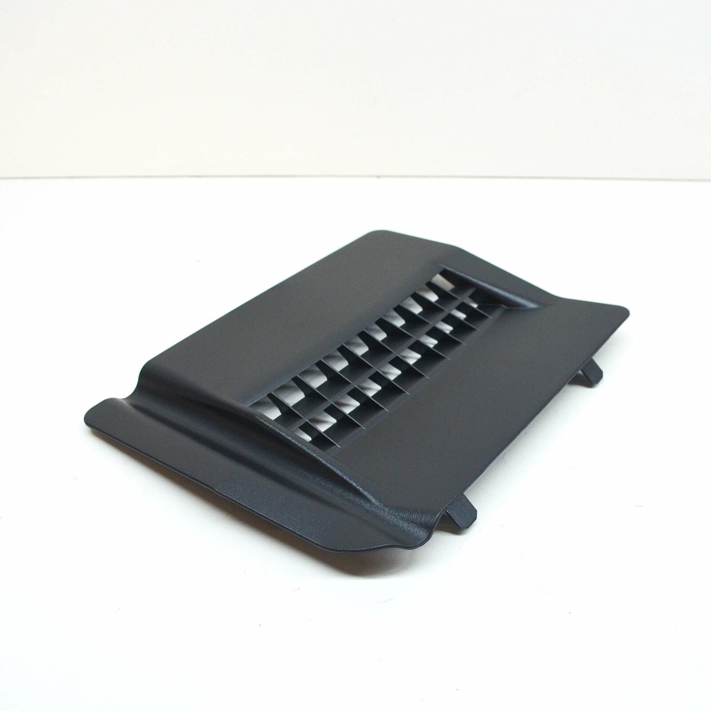 NEW MERCEDES-BENZ S W222 RIGHT AIR FLOW SERRATION A22283110009051 ORIGINAL