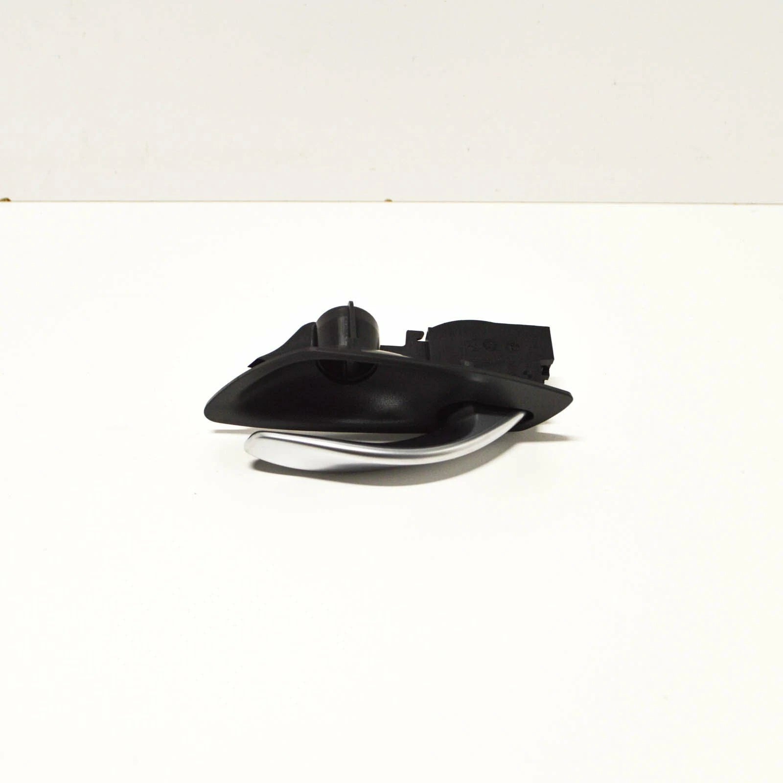 NEW BMW Z4 E86 COUPE FRONT RIGHT DOOR INNER HANDLE 51418040652 8040652 ORIGINAL