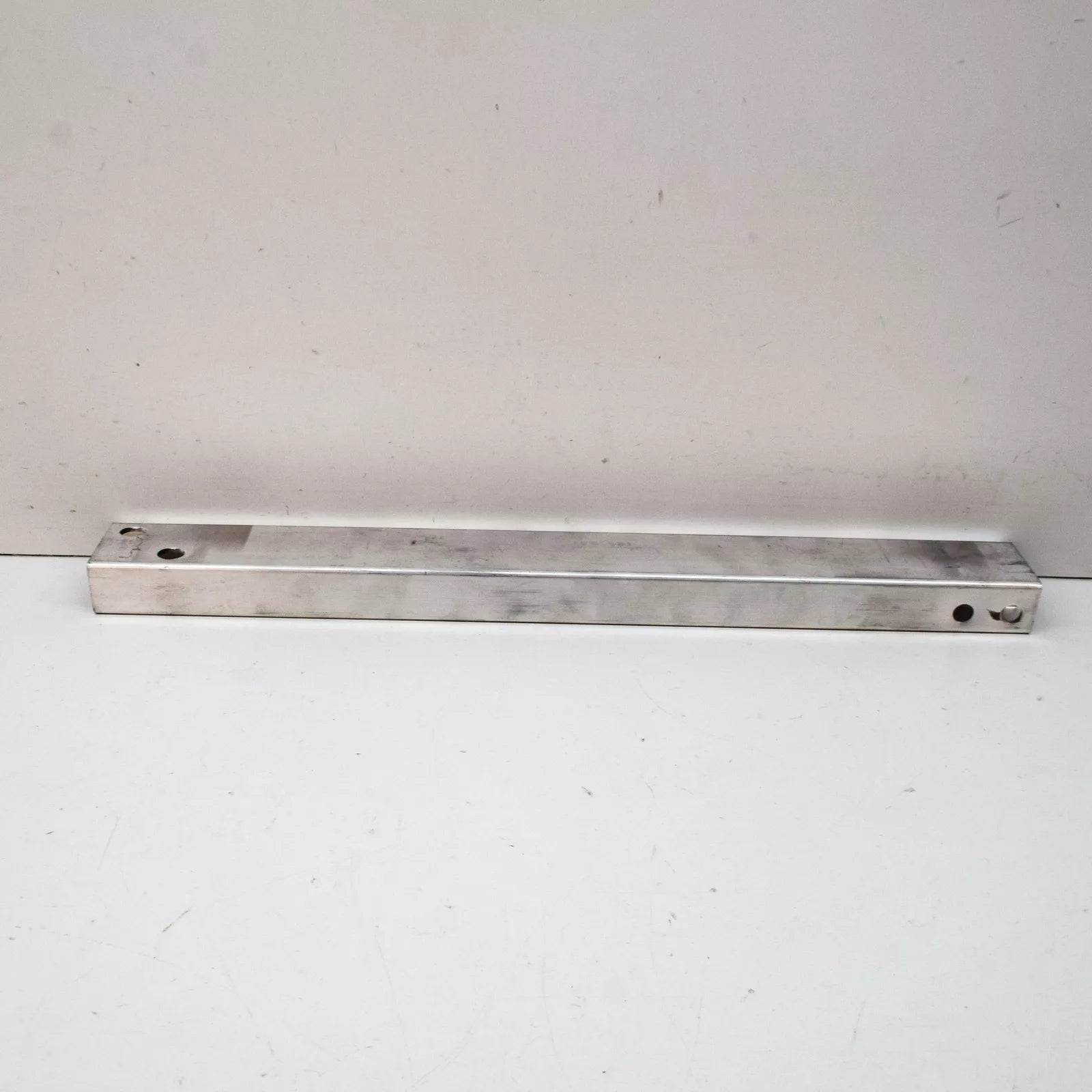 NEW MERCEDES-BENZ B-CLASS W246 BUMPER REINFORCEMENT BAR RIGHT SIDE A2466280229