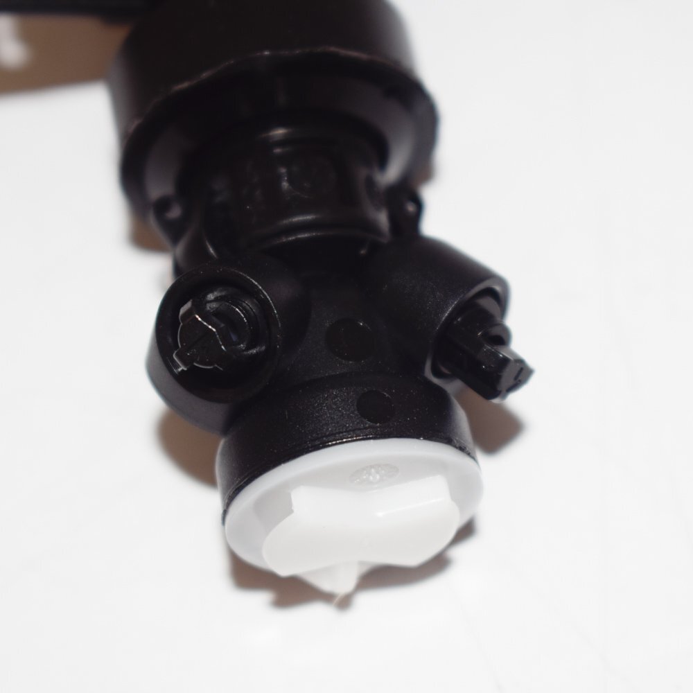 NEW AUDI Q5 8R LEFT HEADLIGHT WASHER 8R0955101A ORIGINAL