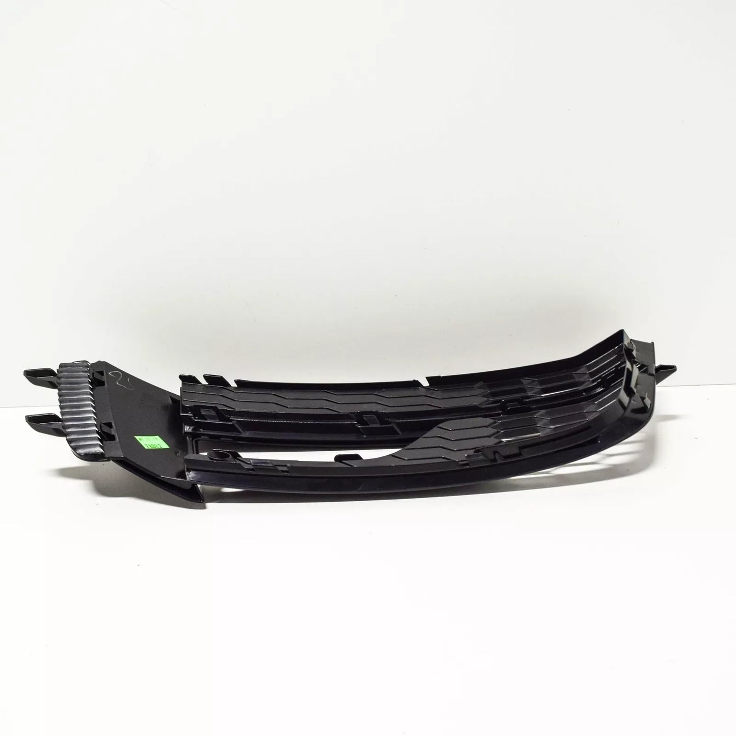 NEW AUDI A4 B8 S4 FOG LIGHT GRILL FRONT RIGHT 8K0807682T01C