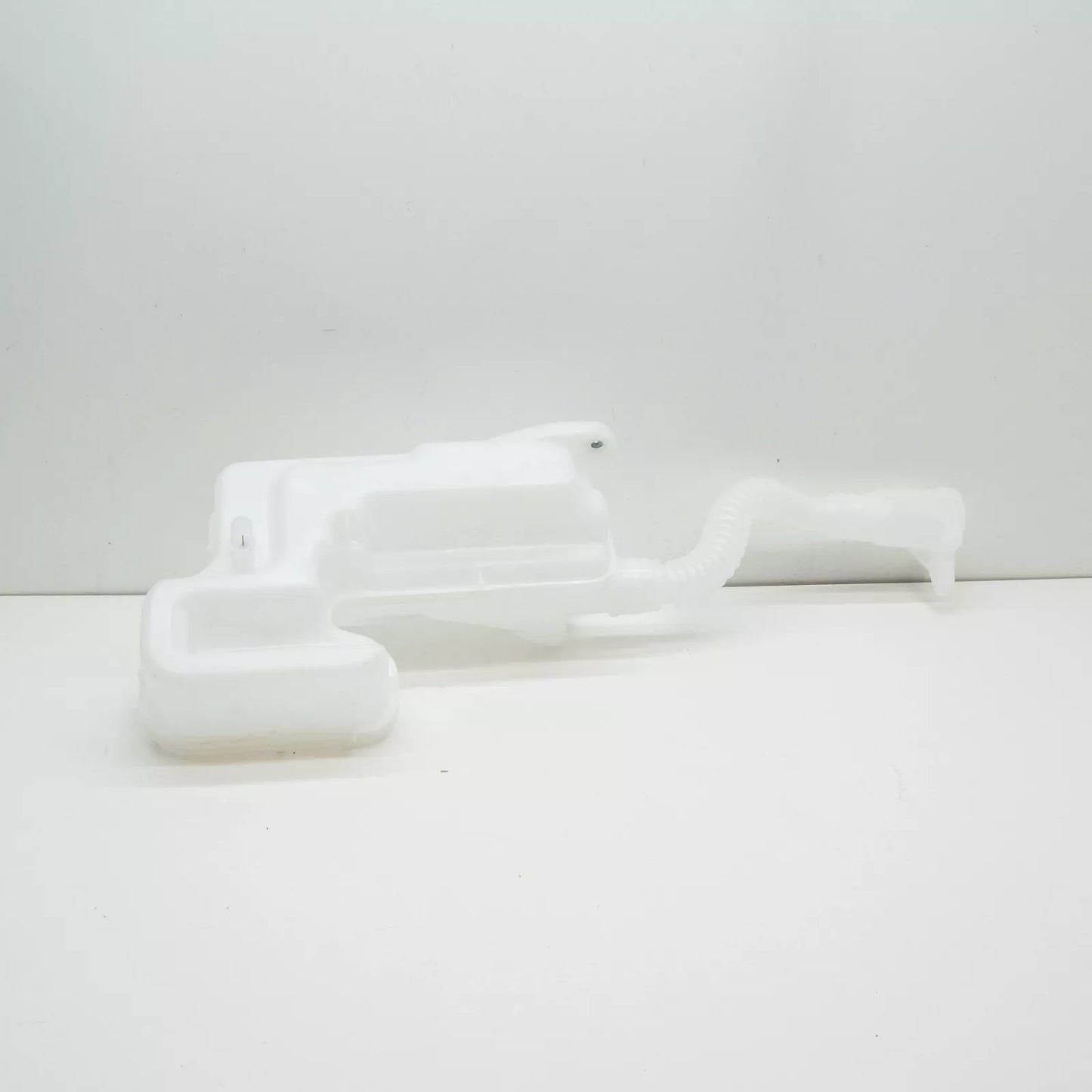 NEW VOLKSWAGEN T-CROSS C11 WINDOW WASHER TANK RESERVOIR 2GM955453C ORIGINAL