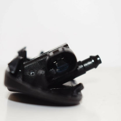 NEW AUDI Q5 8R WINDSCREEN WASHER JET 8R0955988B