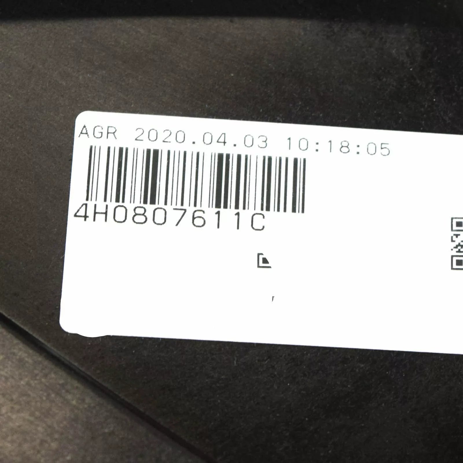 NEW AUDI A8 4H FRONT BUMPER LOWER COVER UNDERTRAY 4H0807611C