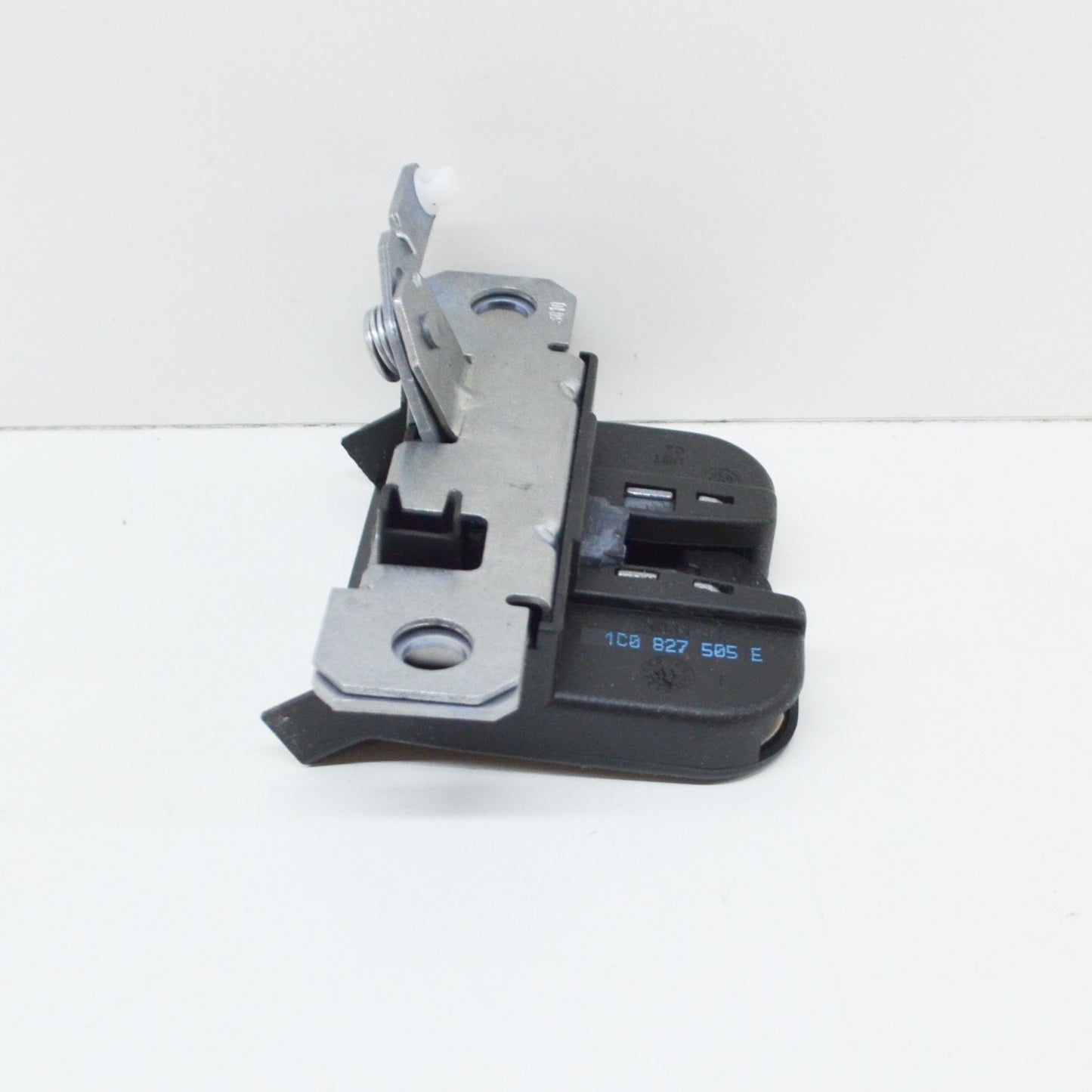 NEW VOLKSWAGEN BEETLE 9C1 TRUNK LID LOCK 1C0827505E01C 1C0827505E 01C ORIGINAL