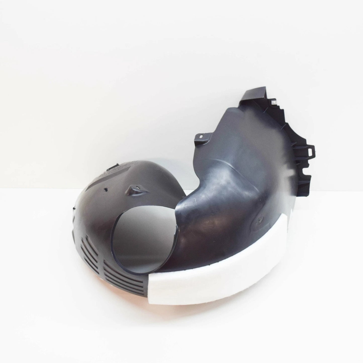 NEW VW GOLF MK7 FRONT LEFT WHEEL HOUSING LINER 5G0805969M