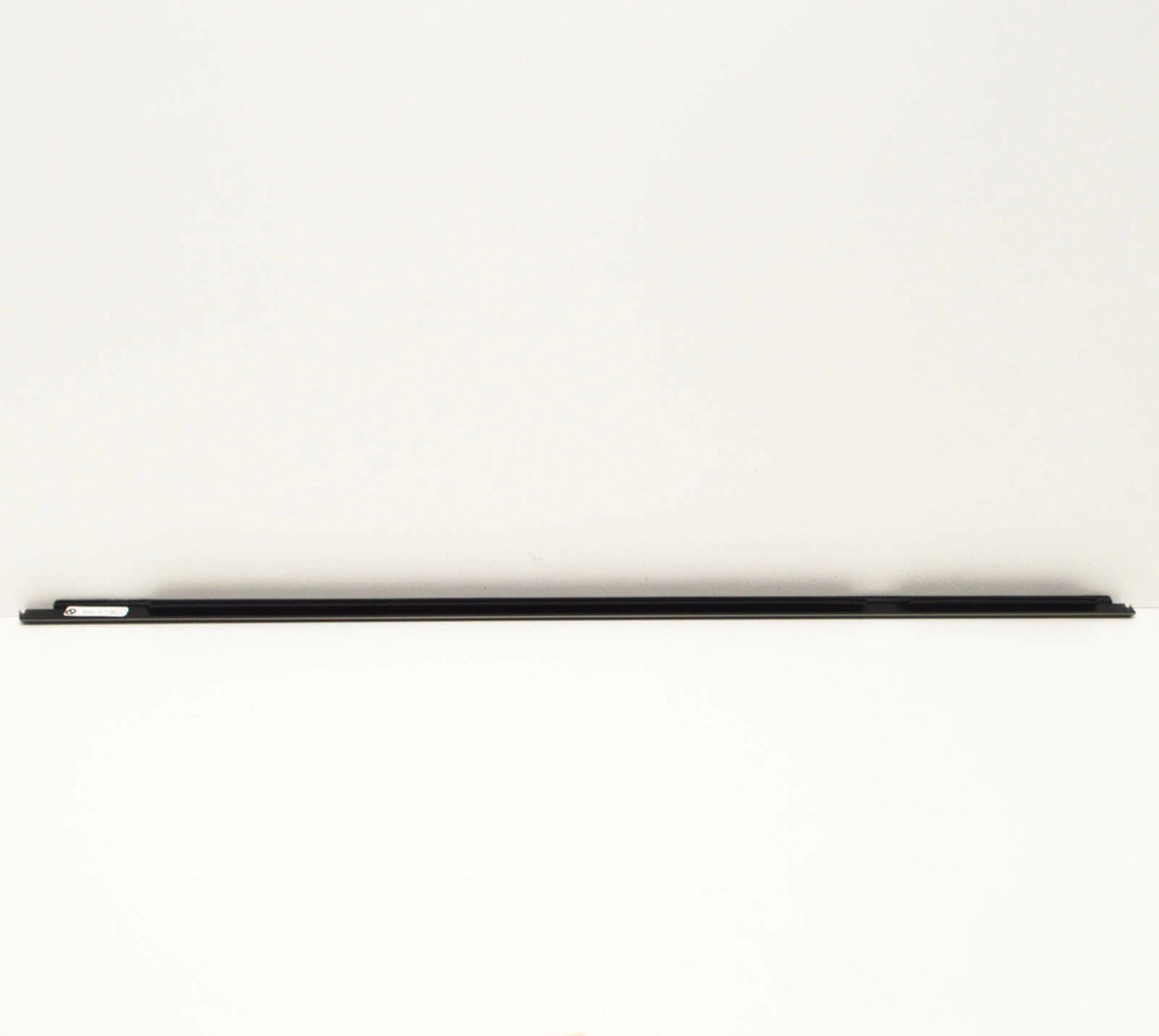 NEW BMW X6 F16 REAR LEFT DOOR EXTERIOR WEATHERSTRIP TRIM 51357377901 ORIGINAL