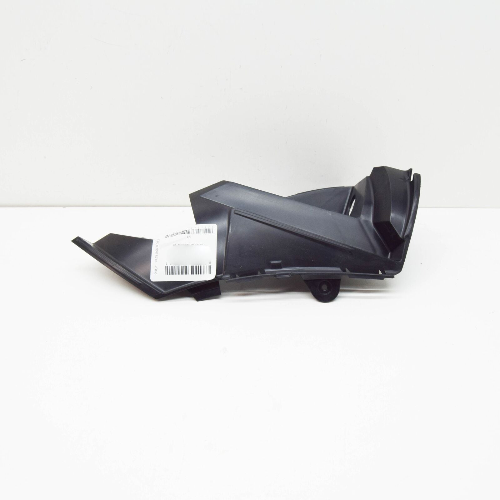 NEW MERCEDES-BENZ E C238 FRONT LEFT BUMPER HOLDER A2388855801 ORIGINAL