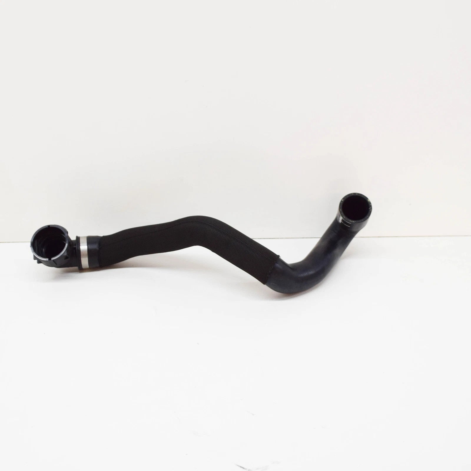 NEW BMW 6 COUPE F13 ENGINE COOLANT HOSE 11537605150 7605150 ORIGINAL