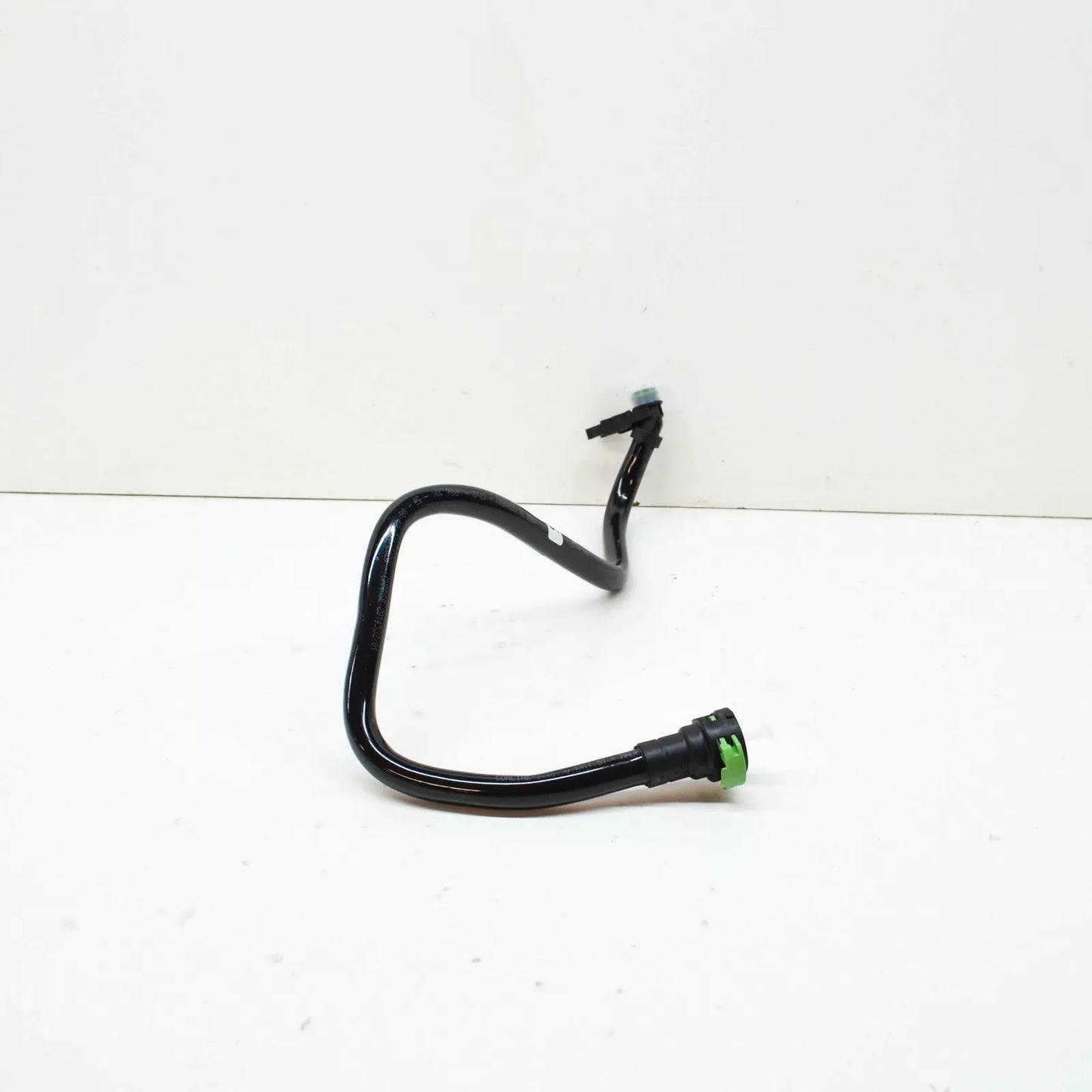 NEW BMW 2 ACTIVE TOURER F45 REAR OIL INLET PIPE 17227555629 ORIGINAL
