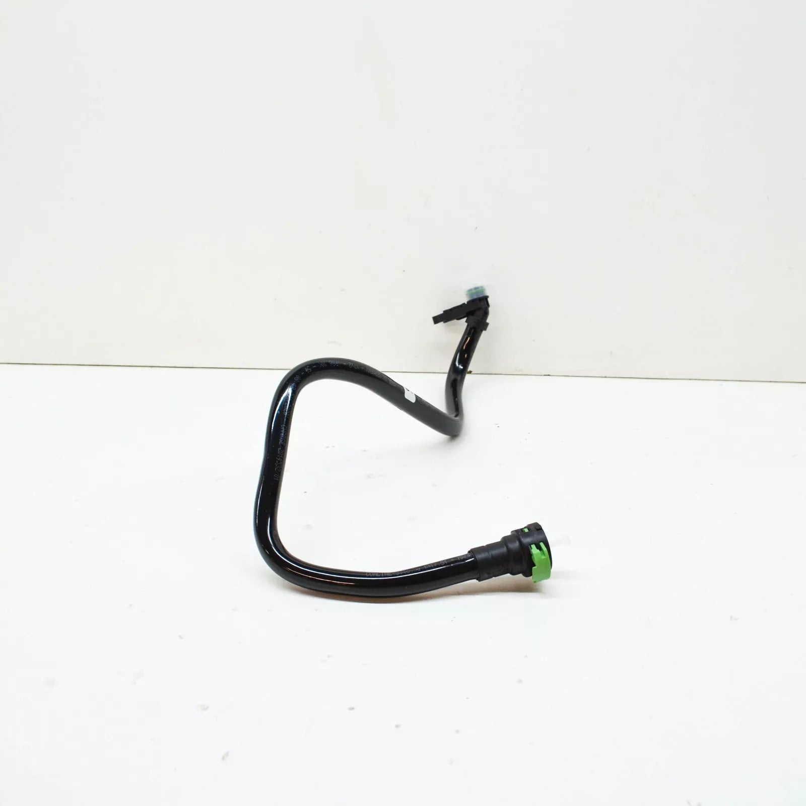 NEW BMW 2 ACTIVE TOURER F45 REAR OIL INLET PIPE 17227555629 ORIGINAL