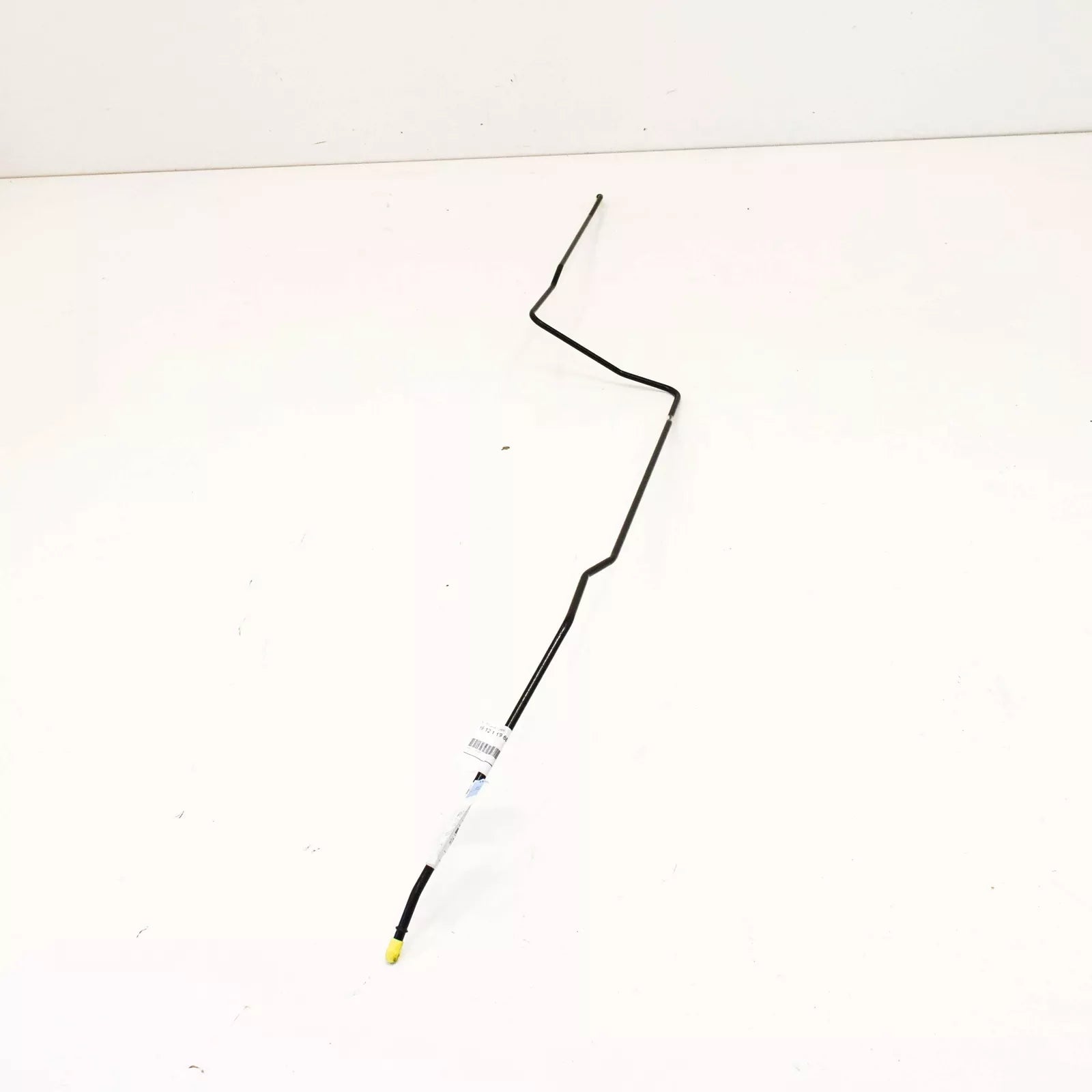 NEW BMW E30 CABRIO COUPE SEDAN FUEL FEED PIPE RETURN LINE 1179682 16121179682