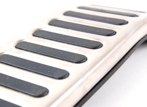 NEW VOLKSWAGEN TOUAREG 7L STAINLESS THROTTLE PEDAL COVER CAP 7L6721647A ORIGINAL