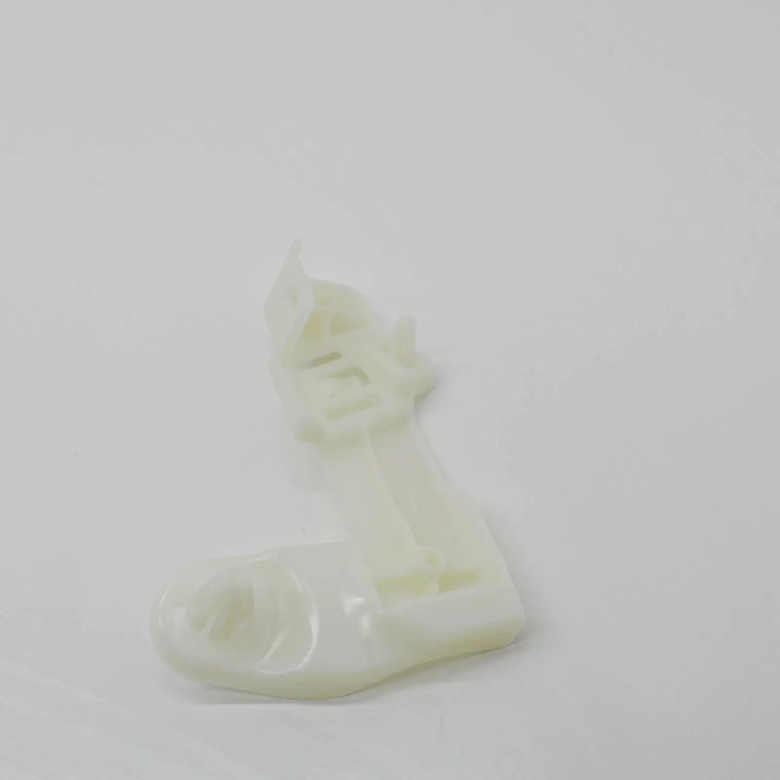 NEW BMW 5 G30 ELECTRIC FAN RELAY BRACKET 61139331177 9331177 ORIGINAL