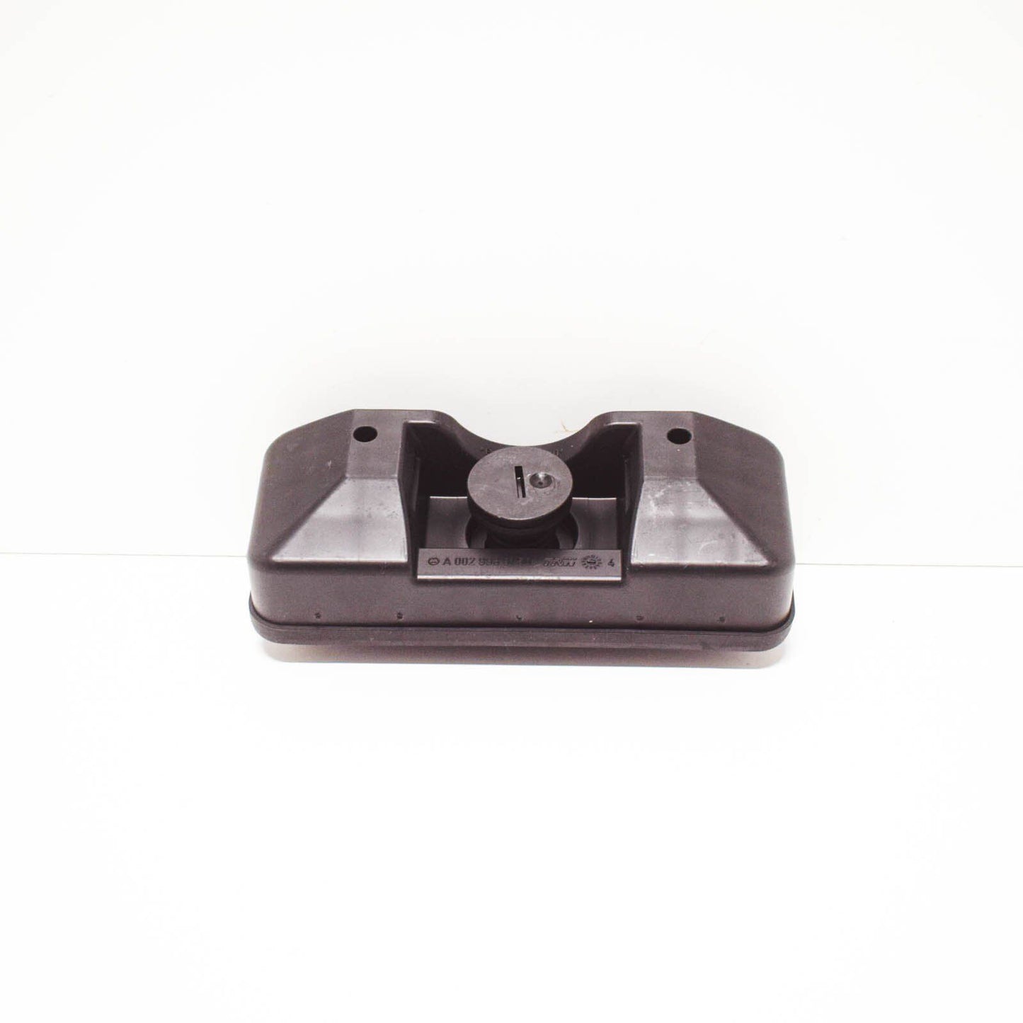 NEW MERCEDES-BENZ CLA C117 JACK PAD PLUG COVER A0029989150 ORIGINAL