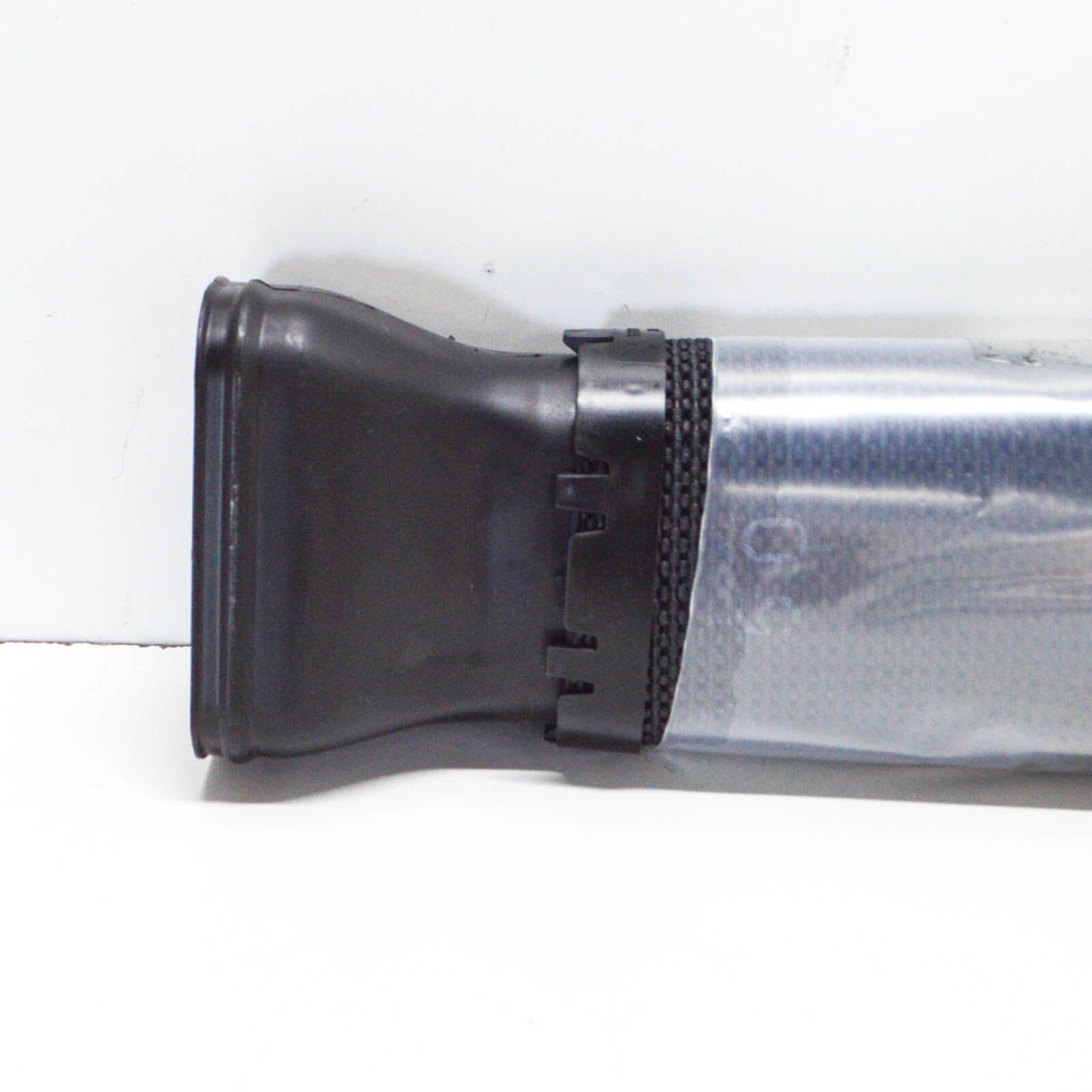 NEW MERCEDES-BENZ E W211 RIGHT INTAKE LINE A6420945097 ORIGINAL