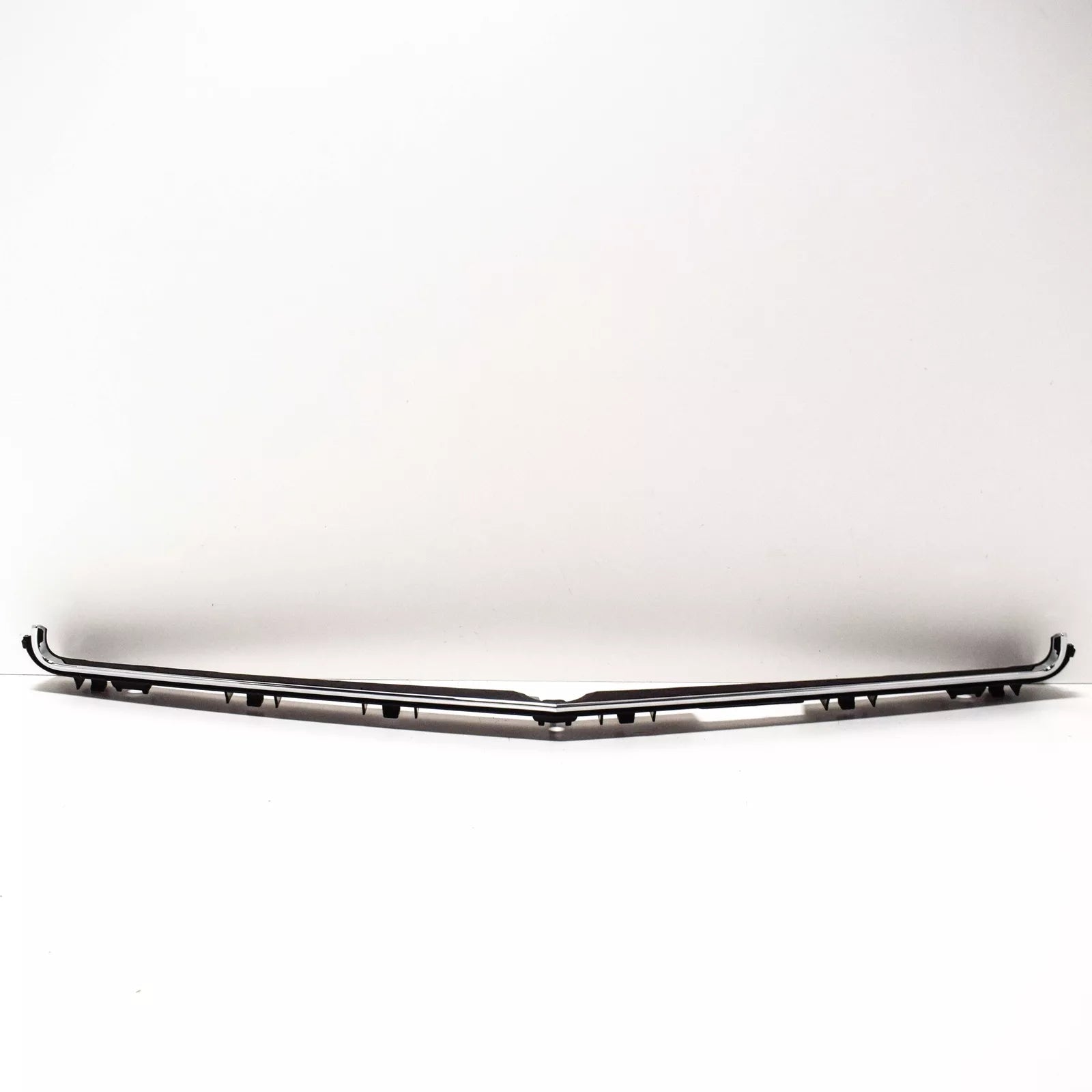 NEW MB E-CLASS C207 FRONT UPPER RADIATOR GRILL TRIM CHROME A2078800082 ORIGINAL