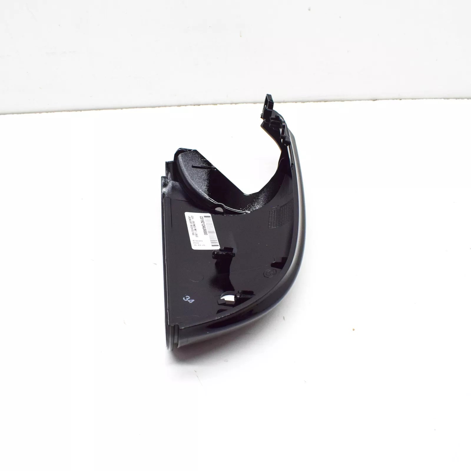 NEW BMW F40 FRONT RIGHT LOWER MIRROR HOUSING SECTION 51169879140 9879140
