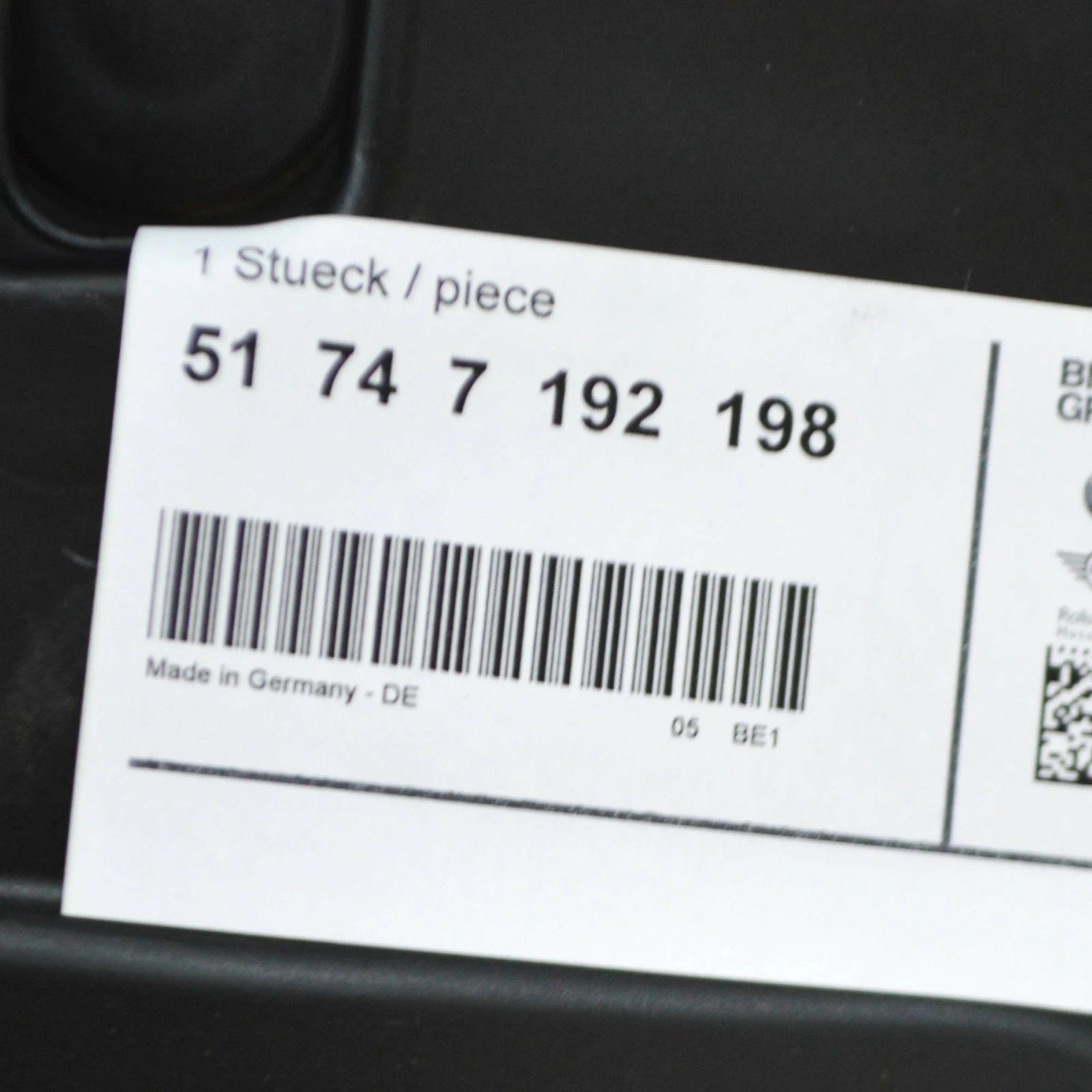 NEW BMW Z4 ROADSTER E89 RIGHT RADIATOR AIR GUIDE 51747192198 ORIGINAL