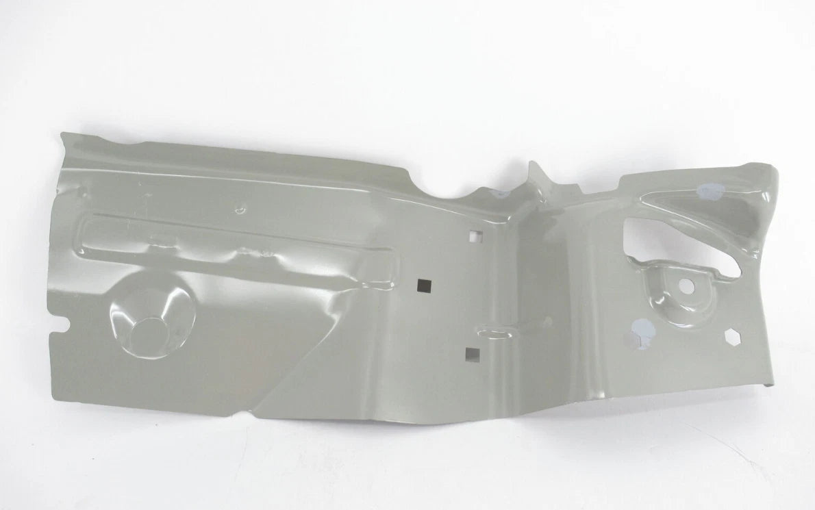 NEW VW JETTA A6 RIGHT TAIL LIGHT MOUNTING 5C6810690 ORIGINAL