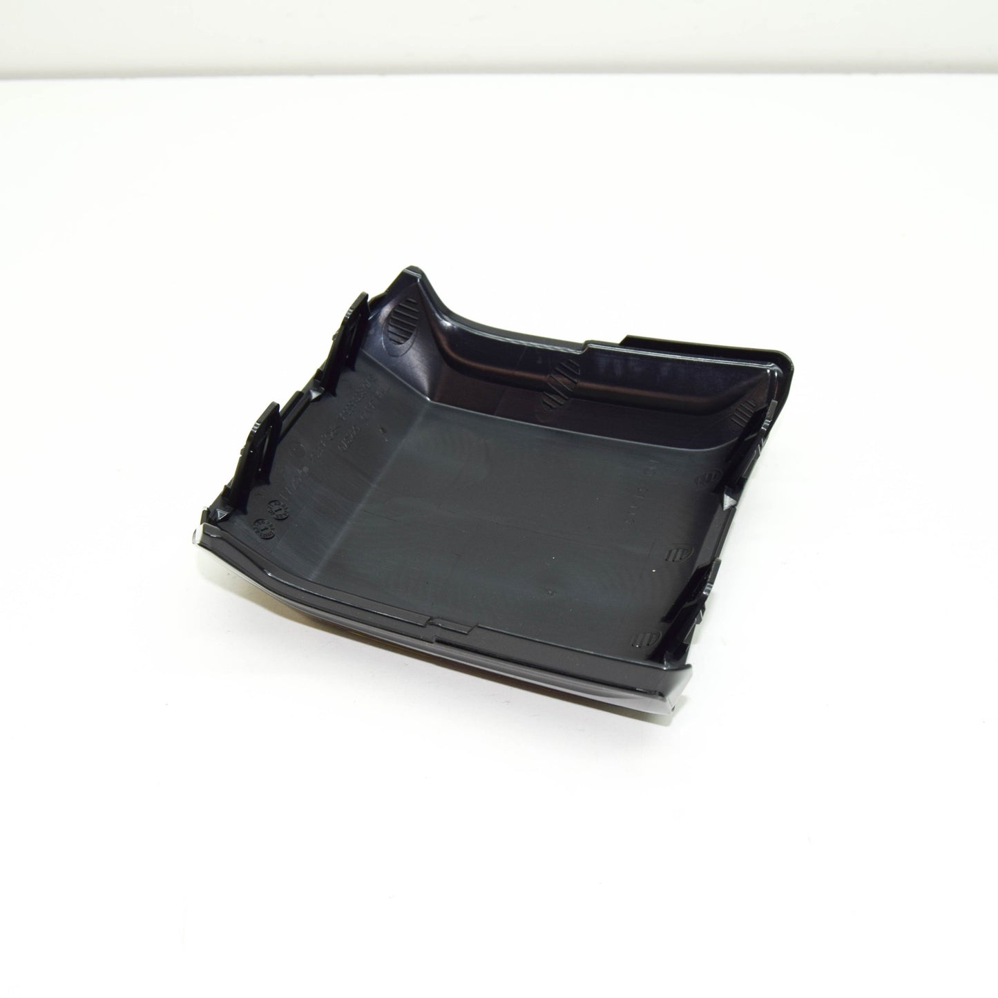 new skoda superb mk3 front bumper trim 3v0853655acll original
