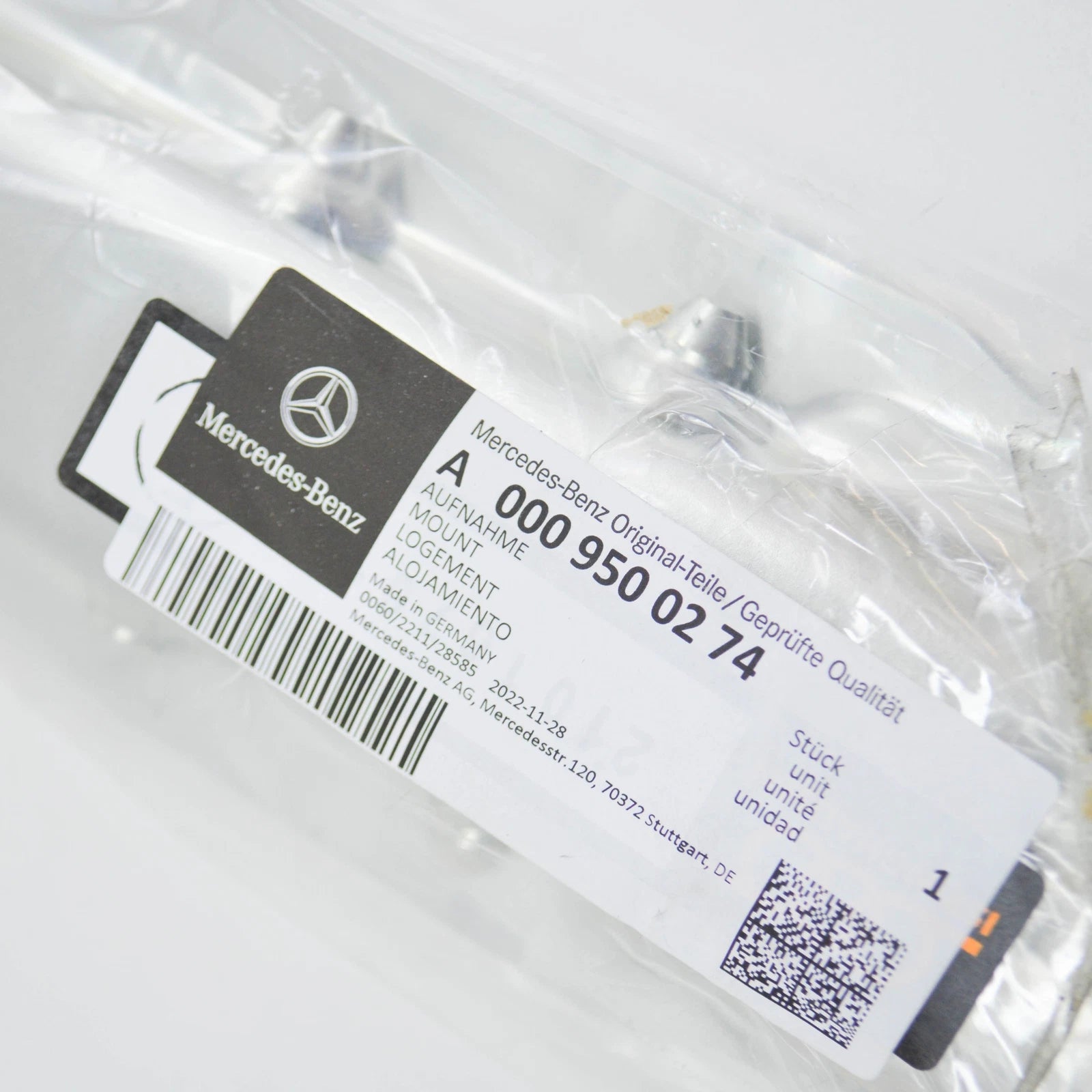 NEW MB SPRINTER 906 BENCH SEAT BOTTOM FIXTURE A0009500274 ORIGINAL