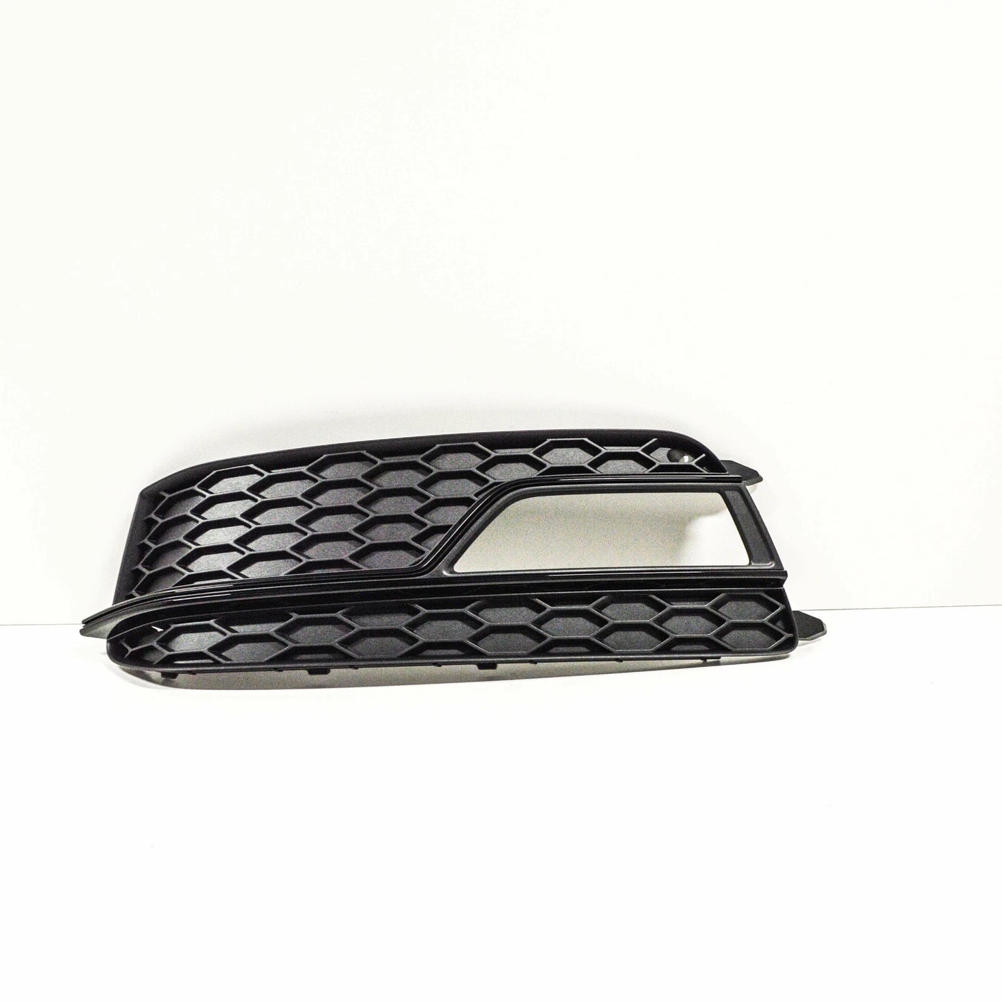 NEW AUDI A5 8T LEFT FOG LIGHT GRILLE 8T0807681K01C 2014