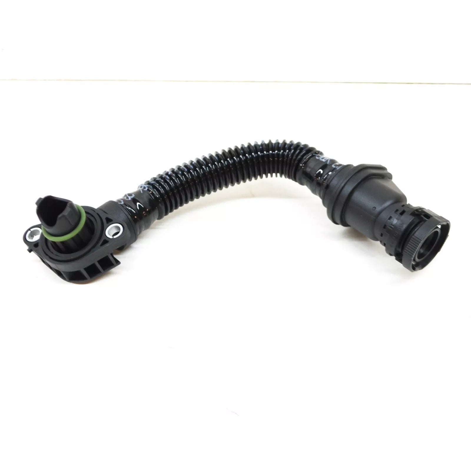 NEW BMW M5 F10 ENGINE CRANKCASE BREATHER HOSE 11157843151 7843151 ORIGINAL