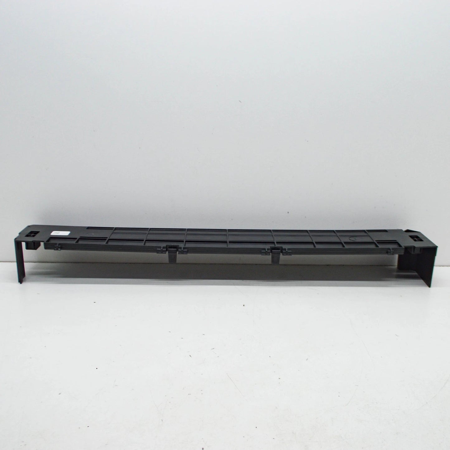 NEW BMW X5 G05 RADIATOR LOWER CPVERING 17118697887 8697887 ORIGINAL