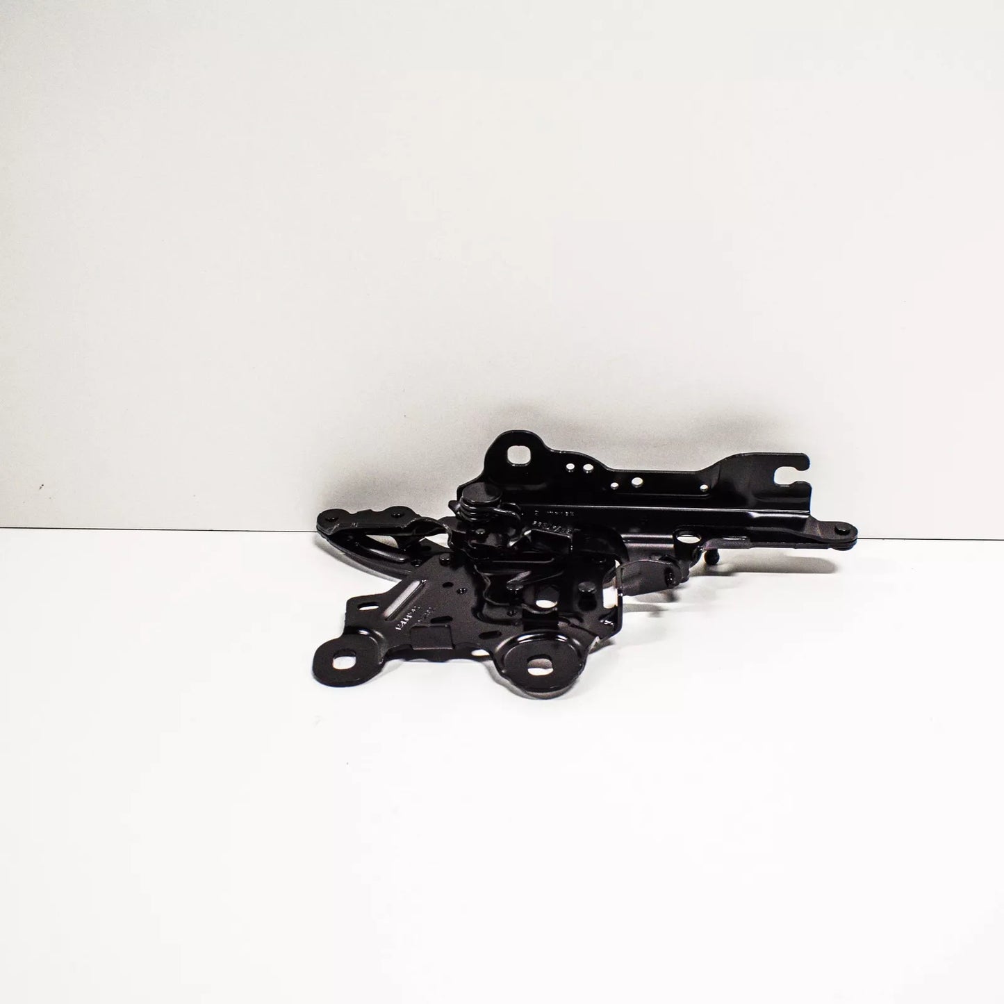 NEW BMW X1 F48 FRONT BONNET HOOD LEFT SIDE HINGE 41007427125 ORIGINAL