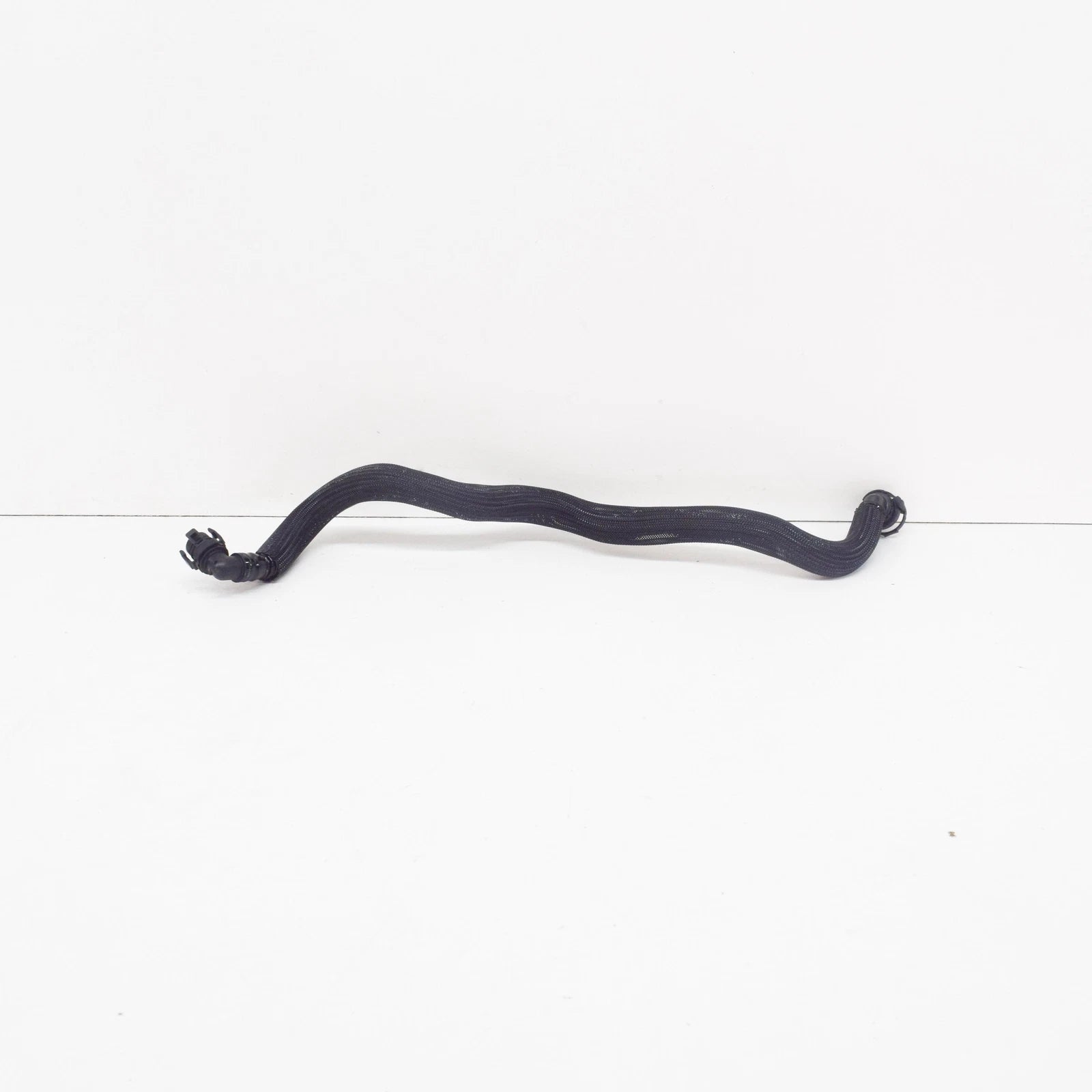 NEW BMW X5 E70 CRANKCASE-VENTILATION VENT PIPE HOSE 11157589989 ORIGINAL