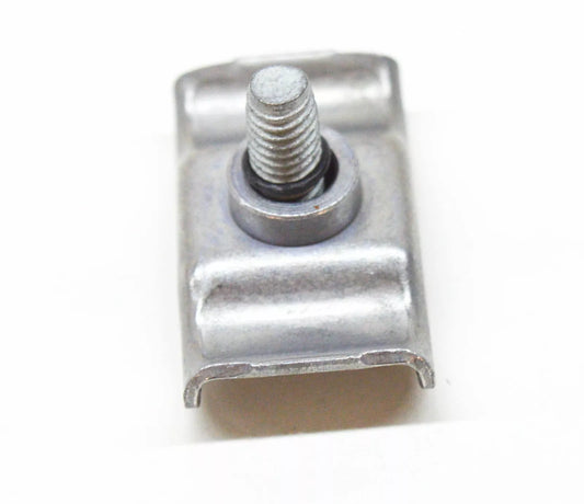 NEW MERCEDES-BENZ C W204 TRANSMISSION OIL LINE CLAMP A0009952032 ORIGINAL