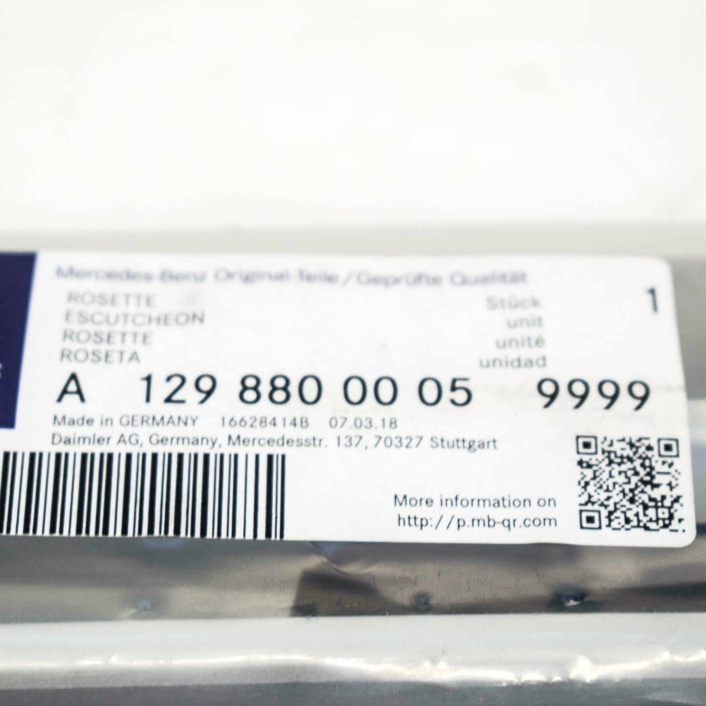 NEW MB SL R129 TOW HOOK COVER FRONT EYE HOLE TRIM A12988000059999 ORIGINAL