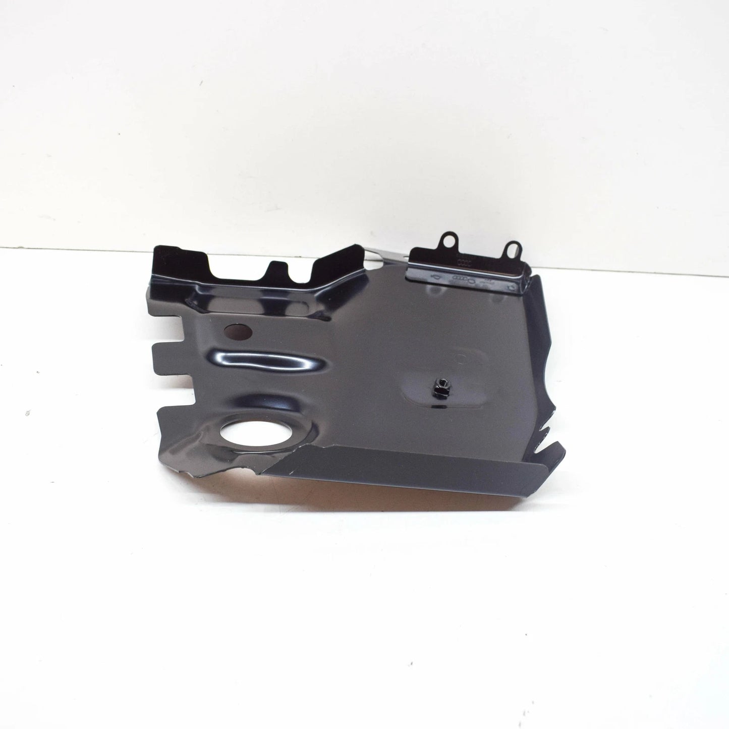 NEW AUDI A4 B9 FRONT RIGHT FENDER WHEEL REAR APRON EXTENSION 8W0806290A