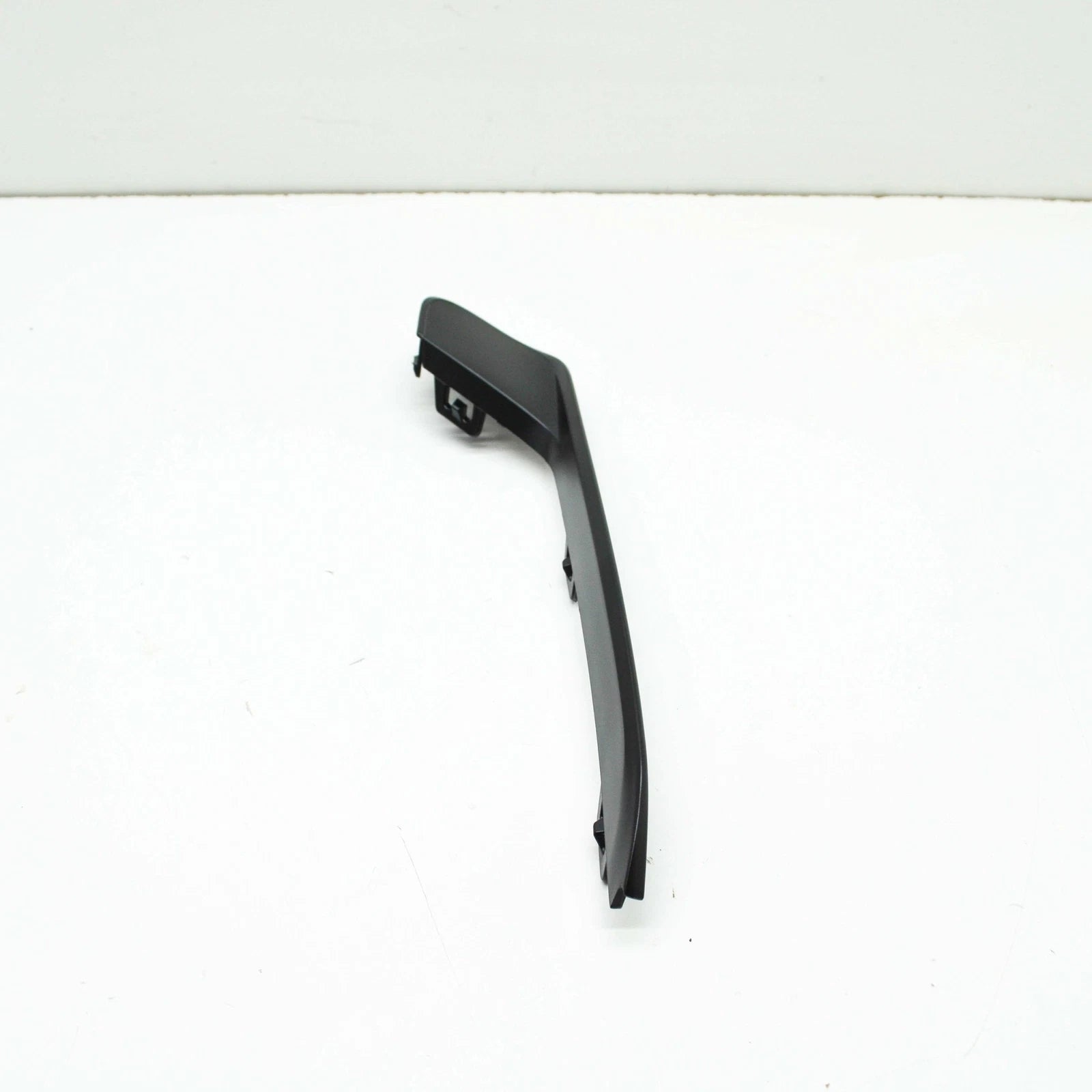 NEW BMW X3 F25 FRONT BUMPER RIGHT PRIMERED CLIP X-LINE 51117413922 ORIGINAL