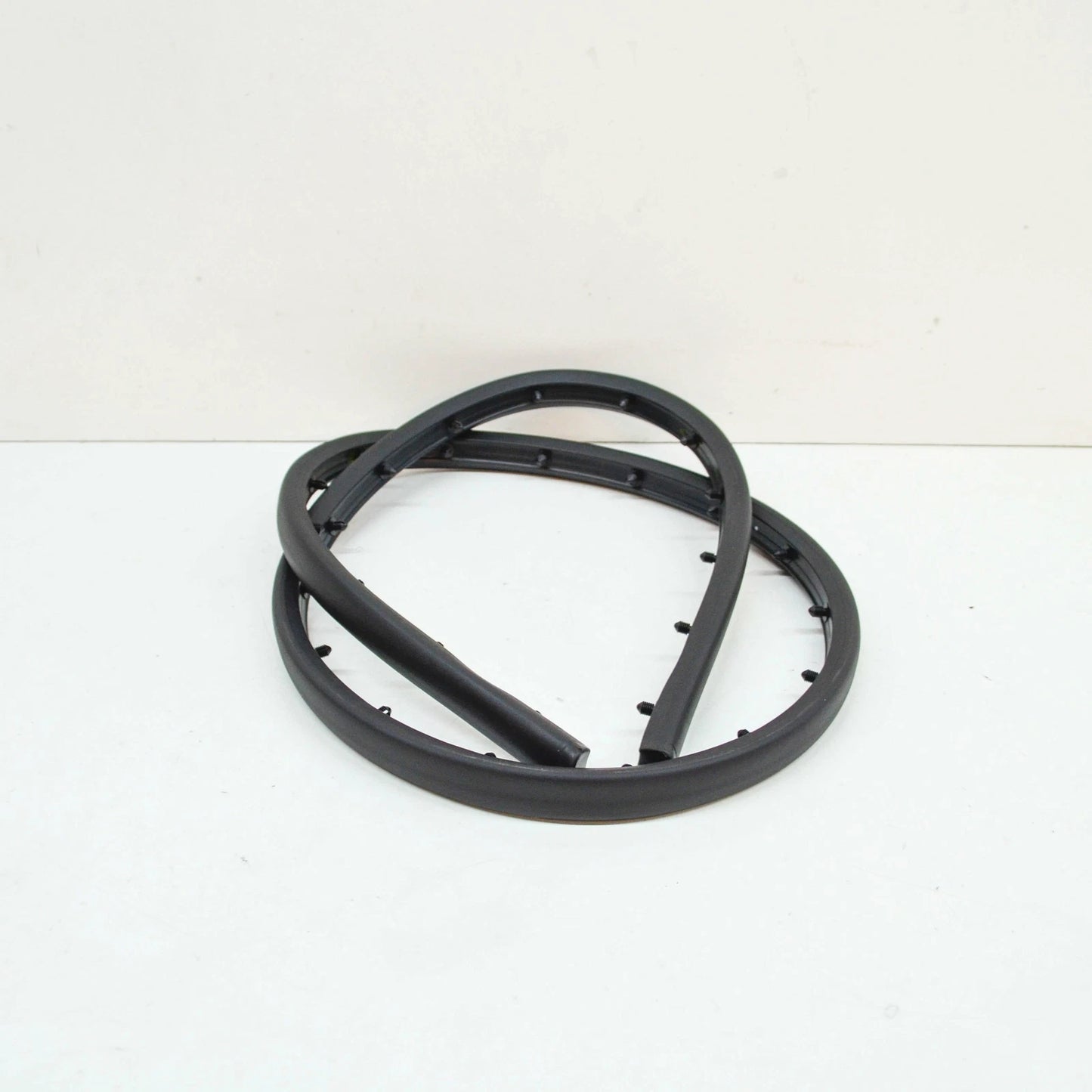 NEW VOLKSWAGEN ID.3 E11 FRONT BONNET HOOD SEAL GASKET 10A823707A