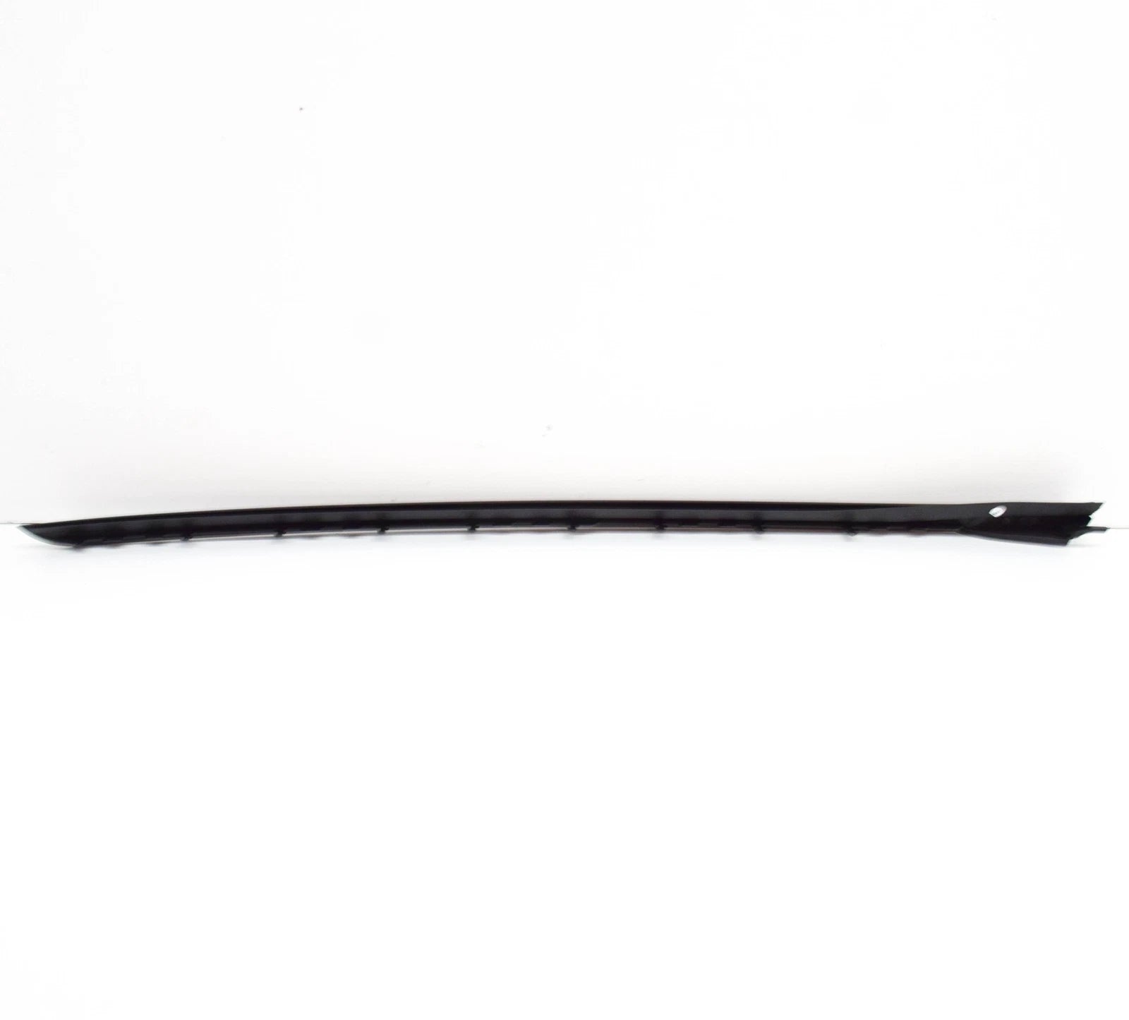 NEW BMW 4 G22,G82 FRONT WINDSHIELD LEFT VERTICAL TRIM DRIP 51137475009 ORIGINAL