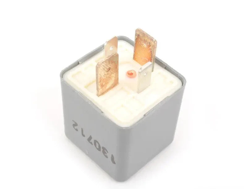 NEW VOLKSWAGEN TOUAREG 7L MK1 BATTERY RELAY LHD 3D0906383 ORIGINAL