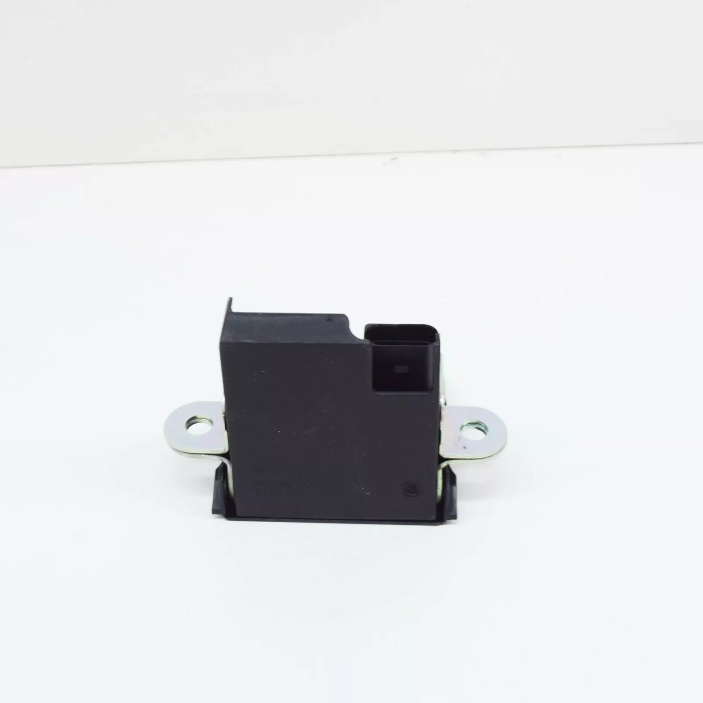 NEW VOLKSWAGEN GOLF MK5 REAR TRUNK BOOT LID LOCK 1K6827505F9B9