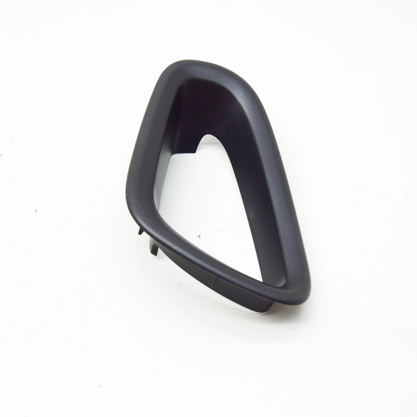 NEW VW GOLF 5G MK7 FRONT SEAT RIGHT HANDLE SHELL TRIM 5K388160882V ORIGINAL