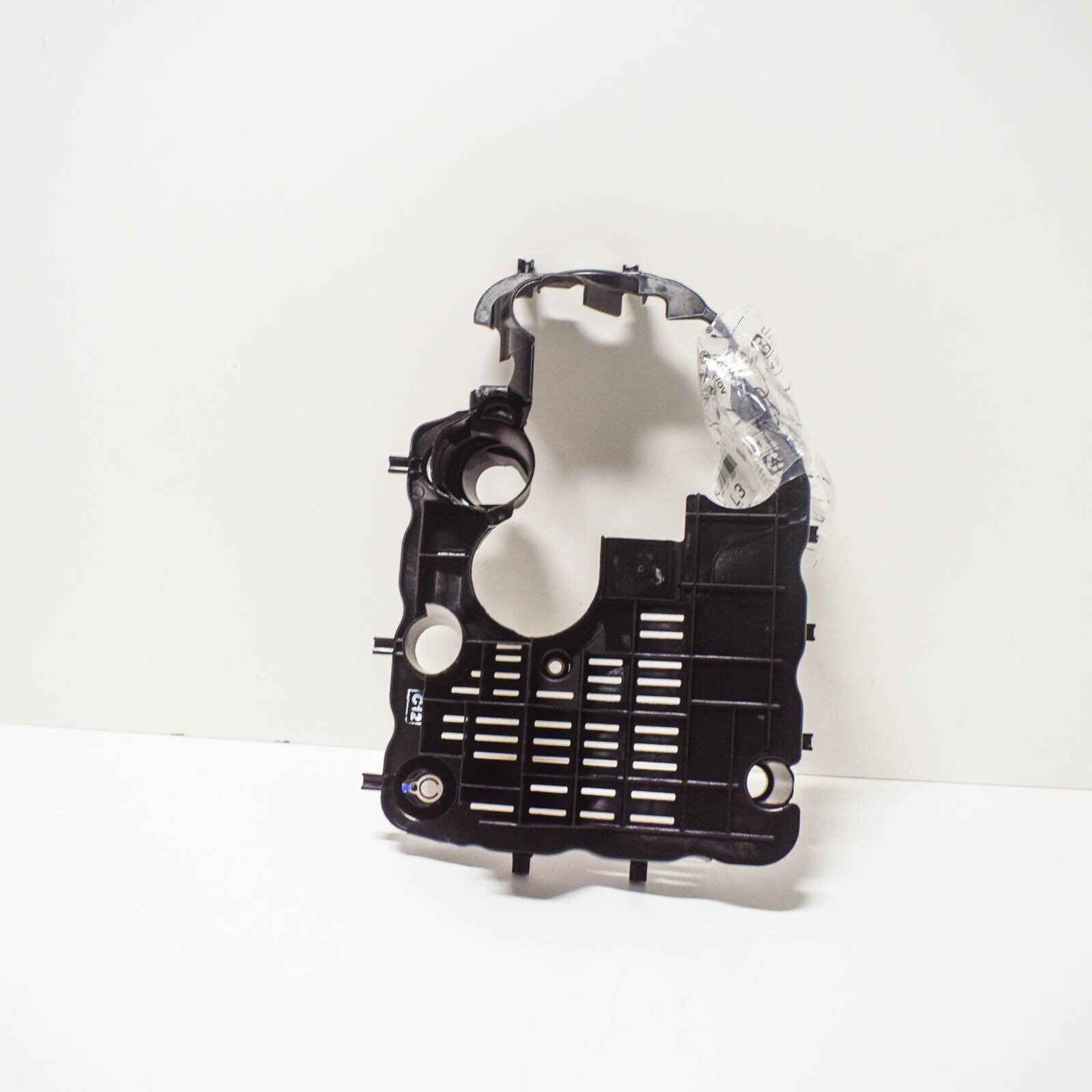 NEW AUDI A3 8V ENGINE OIL PAN BAFFLE 06K103138P ORIGINAL