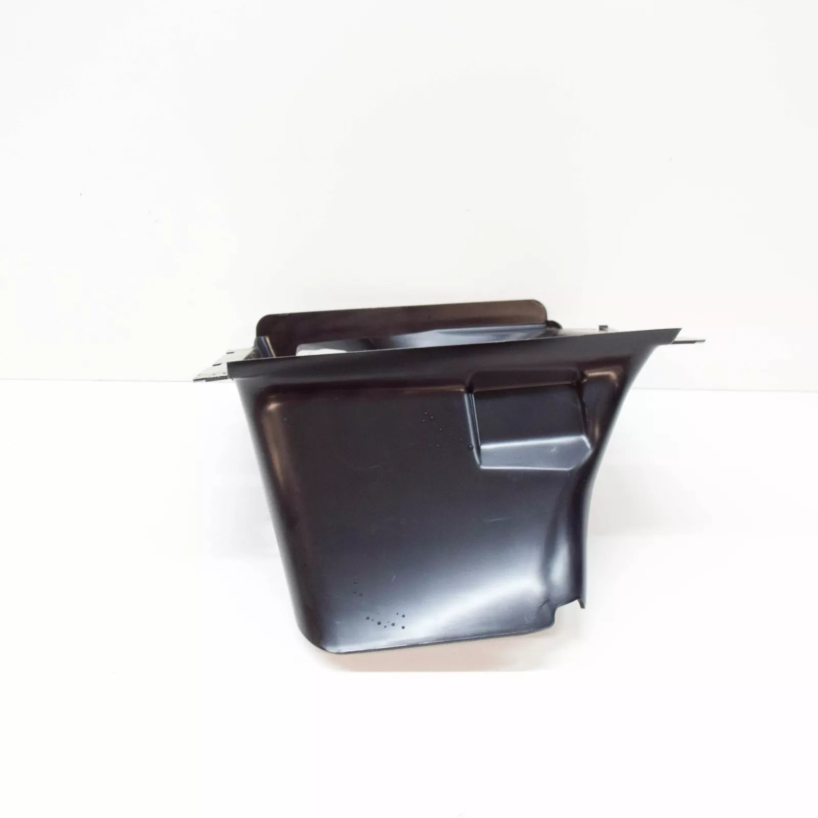 NEW VW TOUAREG 7LA AIR COOLER CHARGE RIGHT INTAKE DUCT 7L6117336B