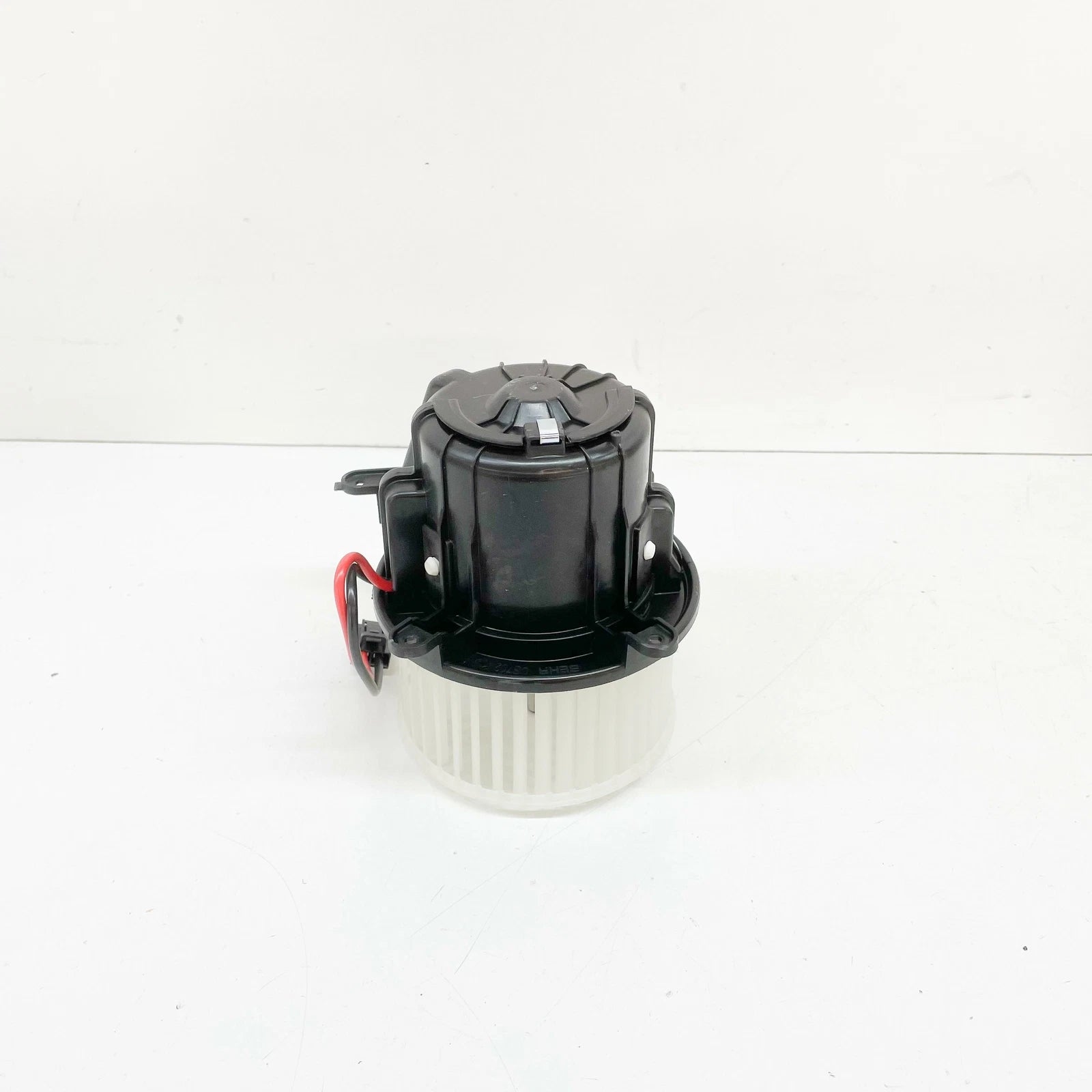 NEW MERCEDES-BENZ VITO FURGON W447 HEATER BLOWER FAN MOTOR A0008304901