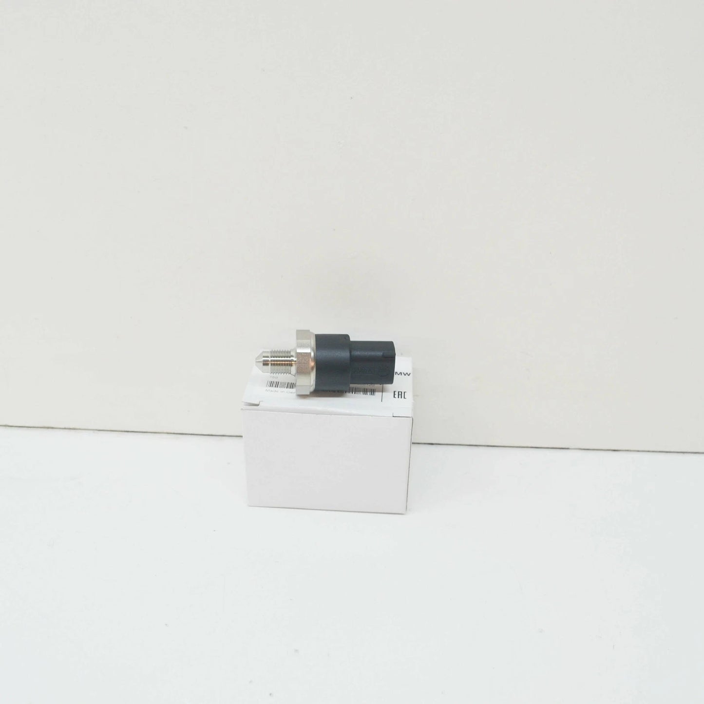 NEW BMW 7 E66 DSC PRESSURE SENSOR 34511165467 1165467 ORIGINAL