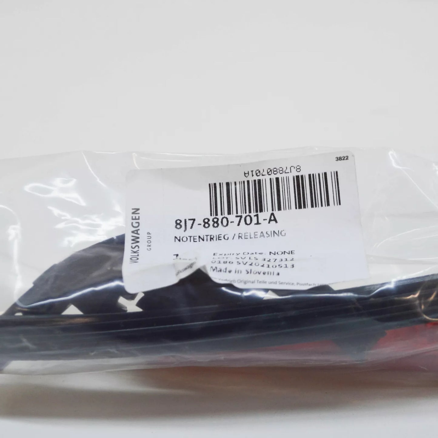 NEW AUDI TT 8J REAR DECK LID RELEASE CABLE 8J7880701A ORIGINAL