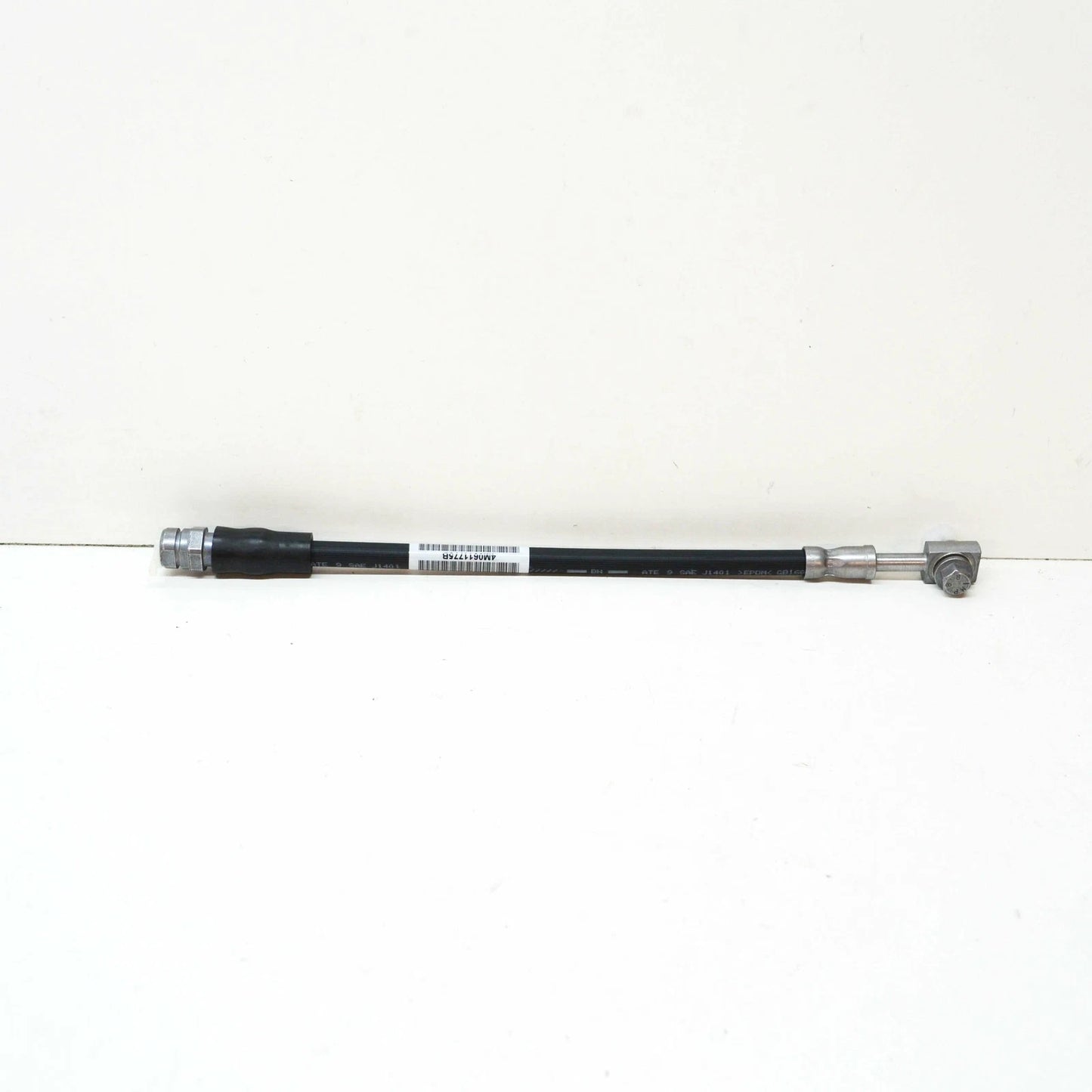 NEW AUDI Q7 4M REAR BRAKE PIPE HOSE 4M0611775B