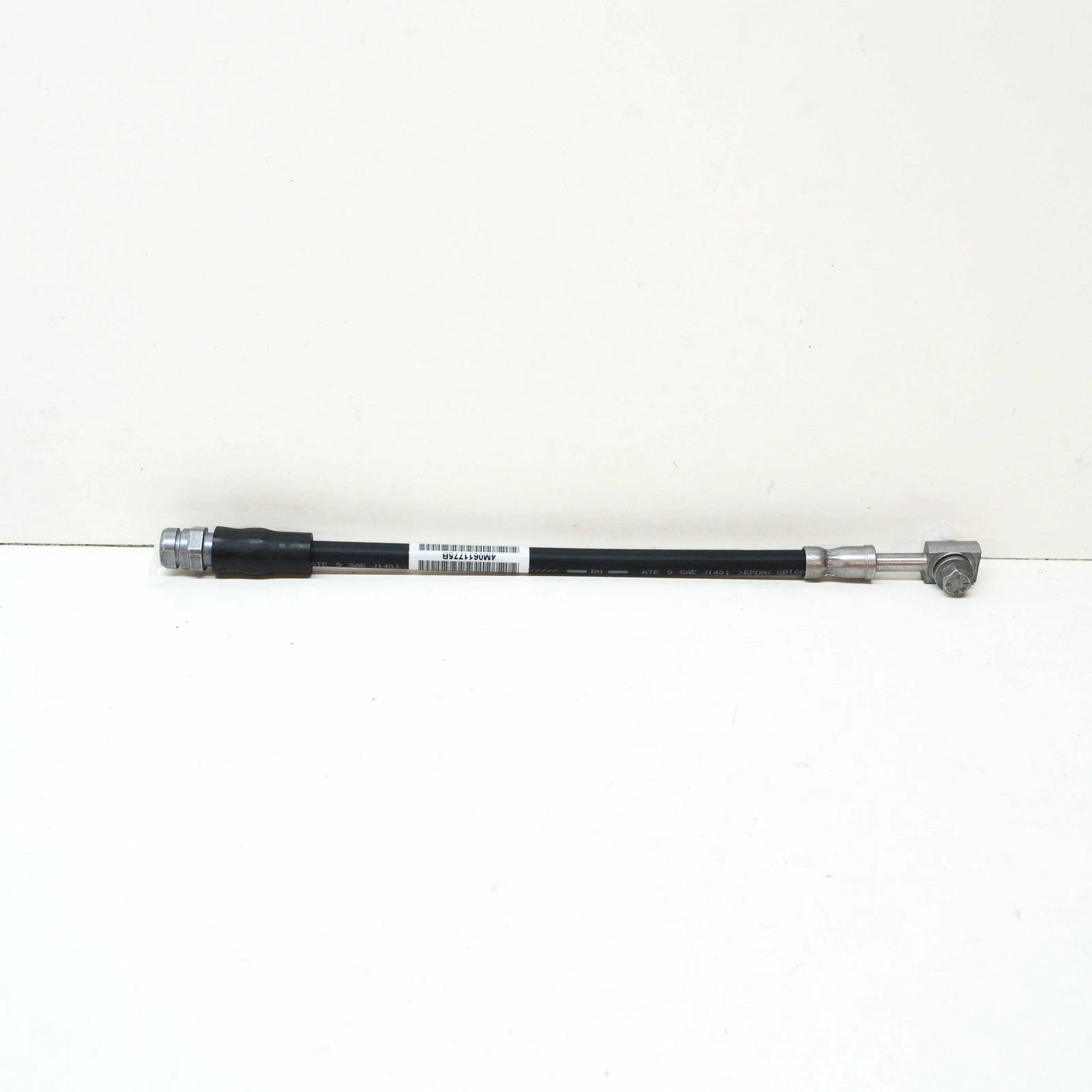 NEW AUDI Q7 4M REAR BRAKE PIPE HOSE 4M0611775B