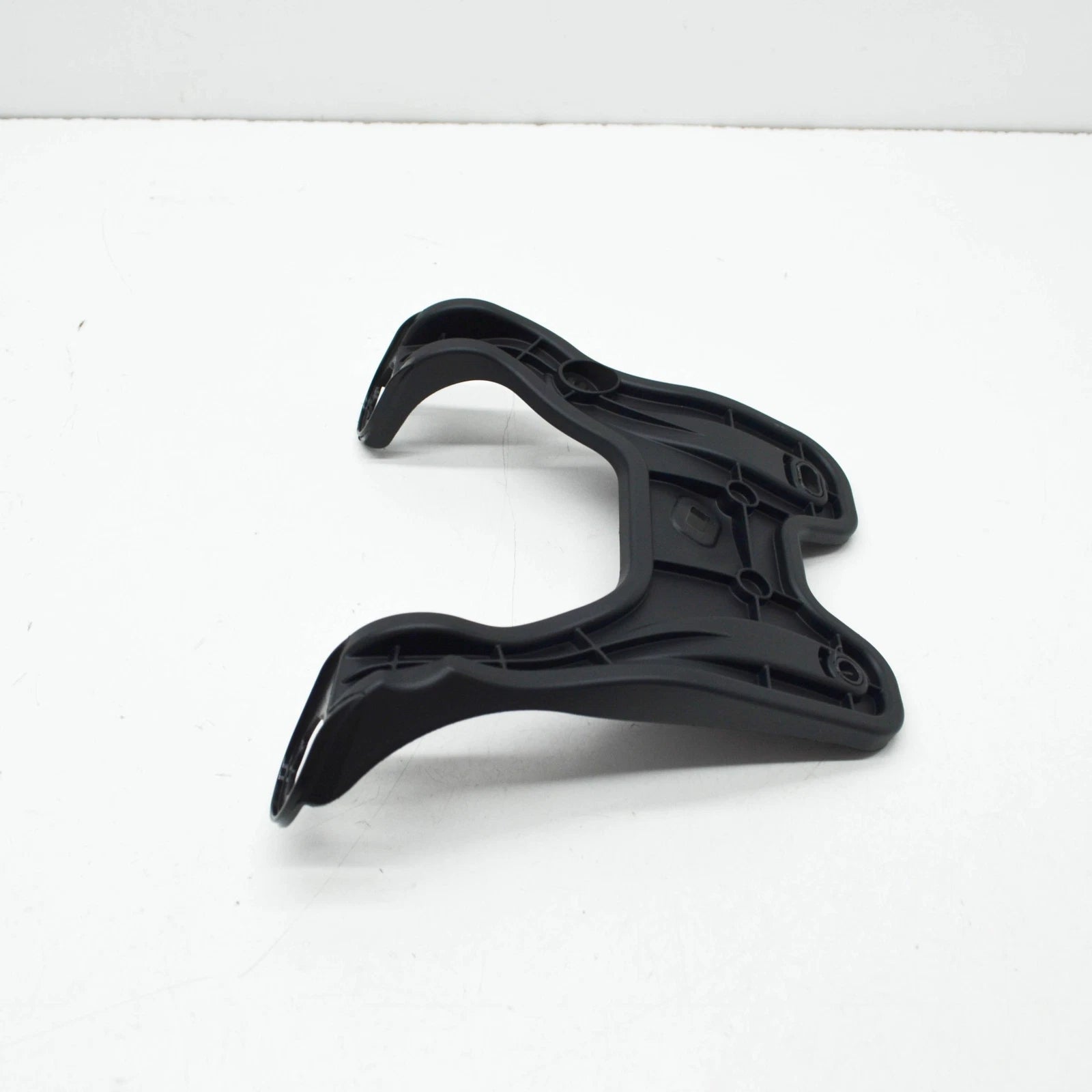 NEW AUDI A4 AVANT 8W B9 EXPANSION TANK BRACKET 8W0121232L ORIGINAL