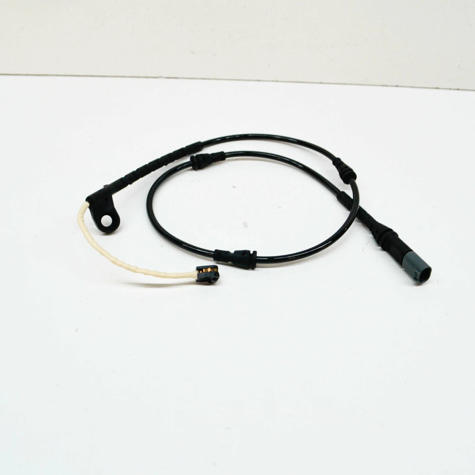 NEW BMW X6 E71 FRONT LEFT BRAKE PAD WEAR SENSOR 34356860181 ORIGINAL