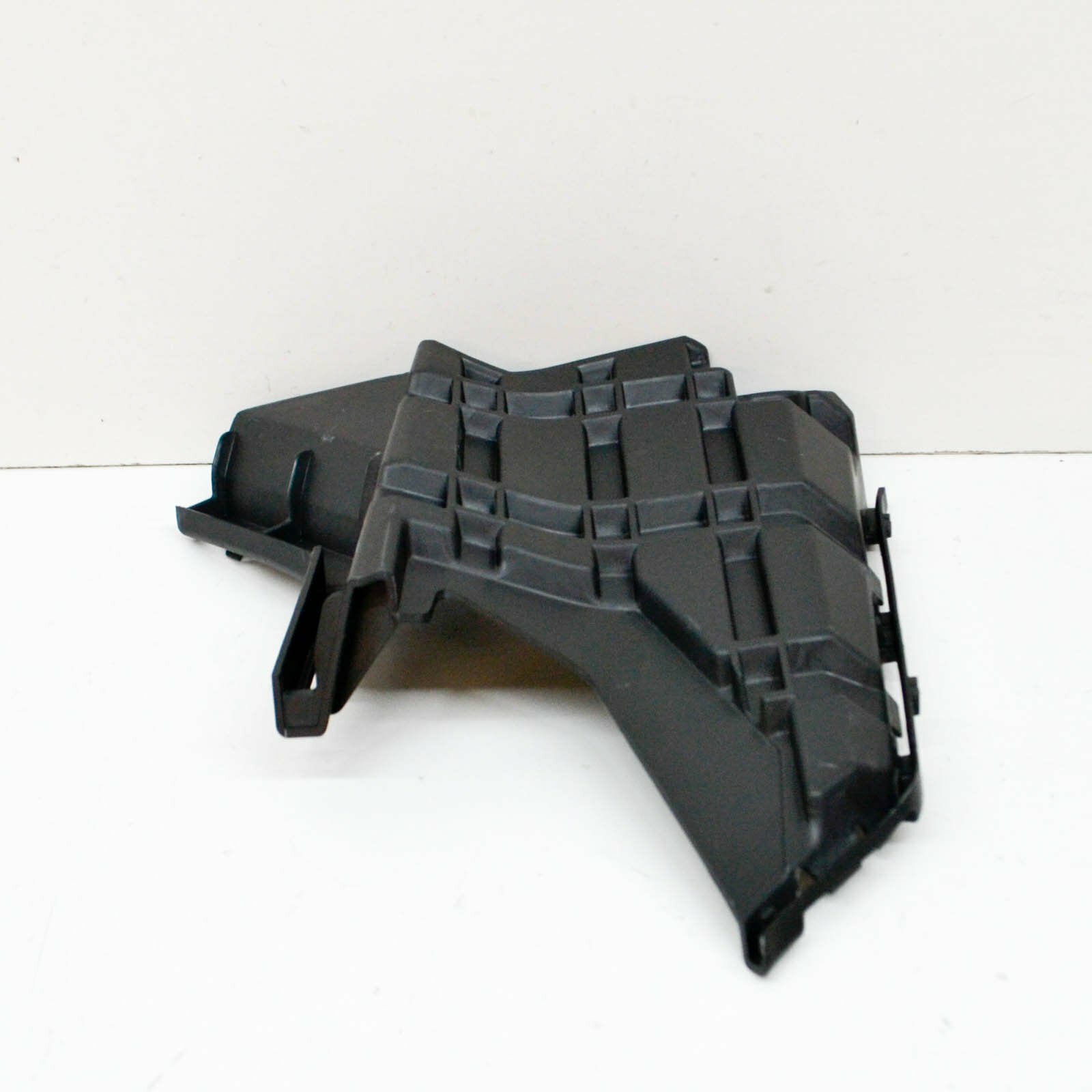 NEW AUDI Q3 F3 S-LINE FRONT BUMPER LEFT GRILLE BRACKET 83A807095A ORIGINAL